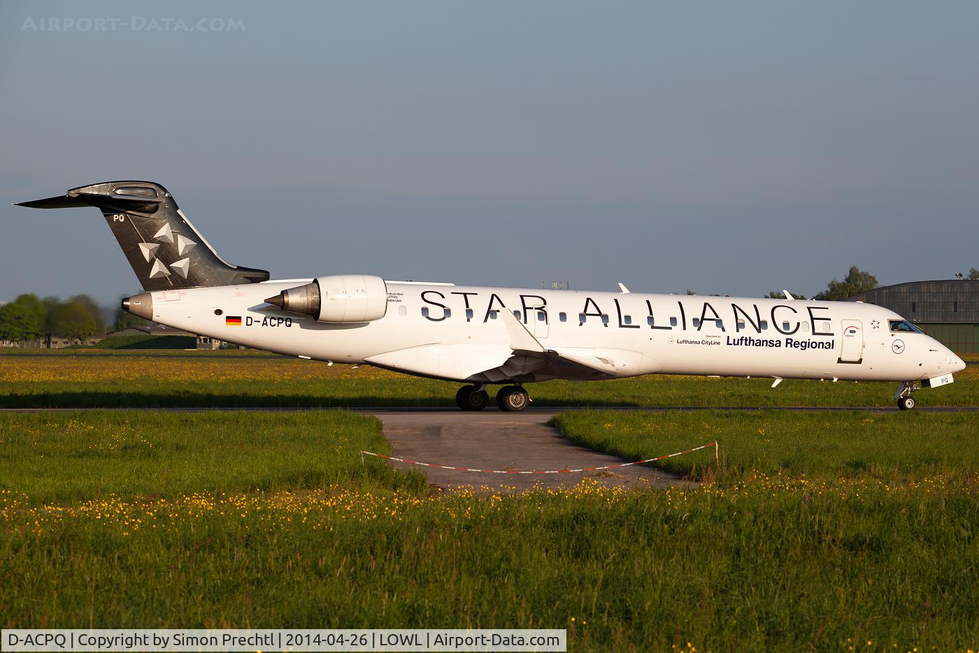 D-ACPQ, 2003 Canadair CRJ-700 (CL-600-2C10) Regional Jet C/N 10091, D-ACPQ @ Linz Airport