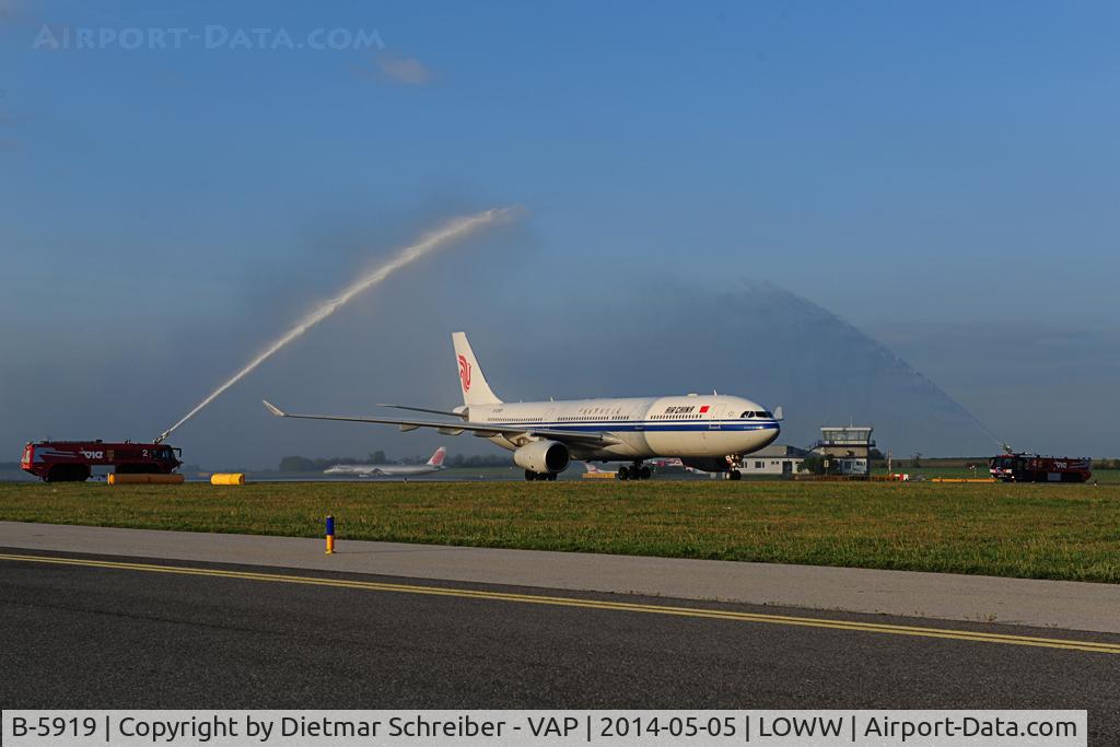 B-5919, 2013 Airbus A330-343X C/N 1413, Air China Airbus 330-300