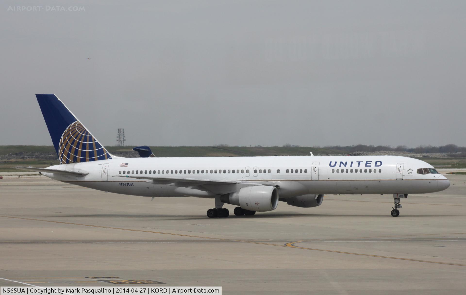 N565UA, 1992 Boeing 757-222 C/N 26669, Boeing 757-200