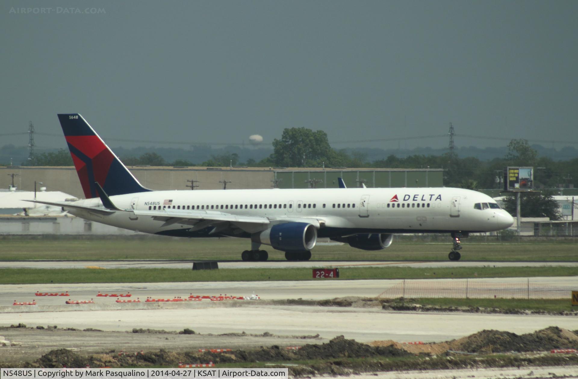 N548US, 1996 Boeing 757-251 C/N 26495, Boeing 757-200