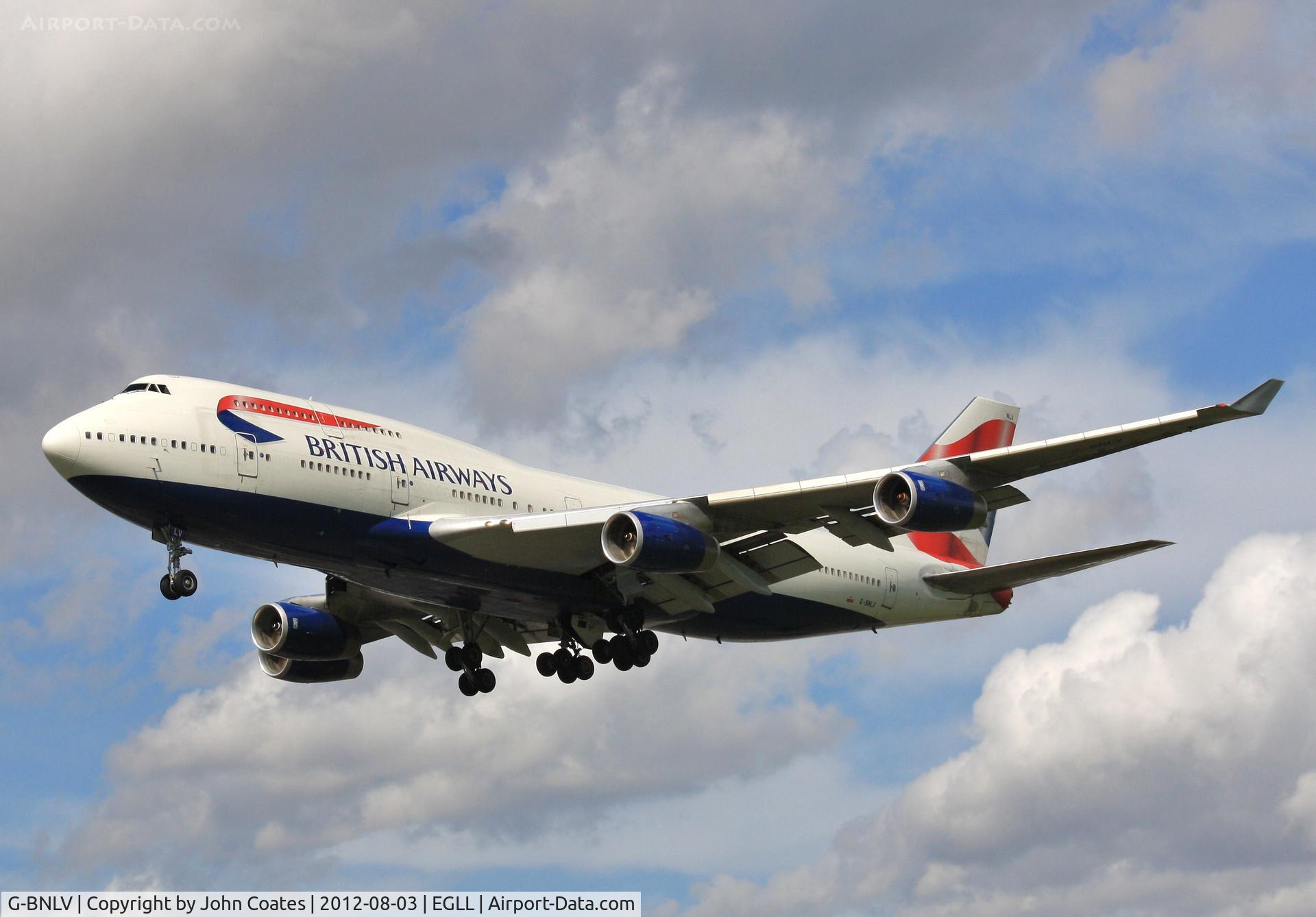 G-BNLV, 1992 Boeing 747-436 C/N 25427, Finals 27L