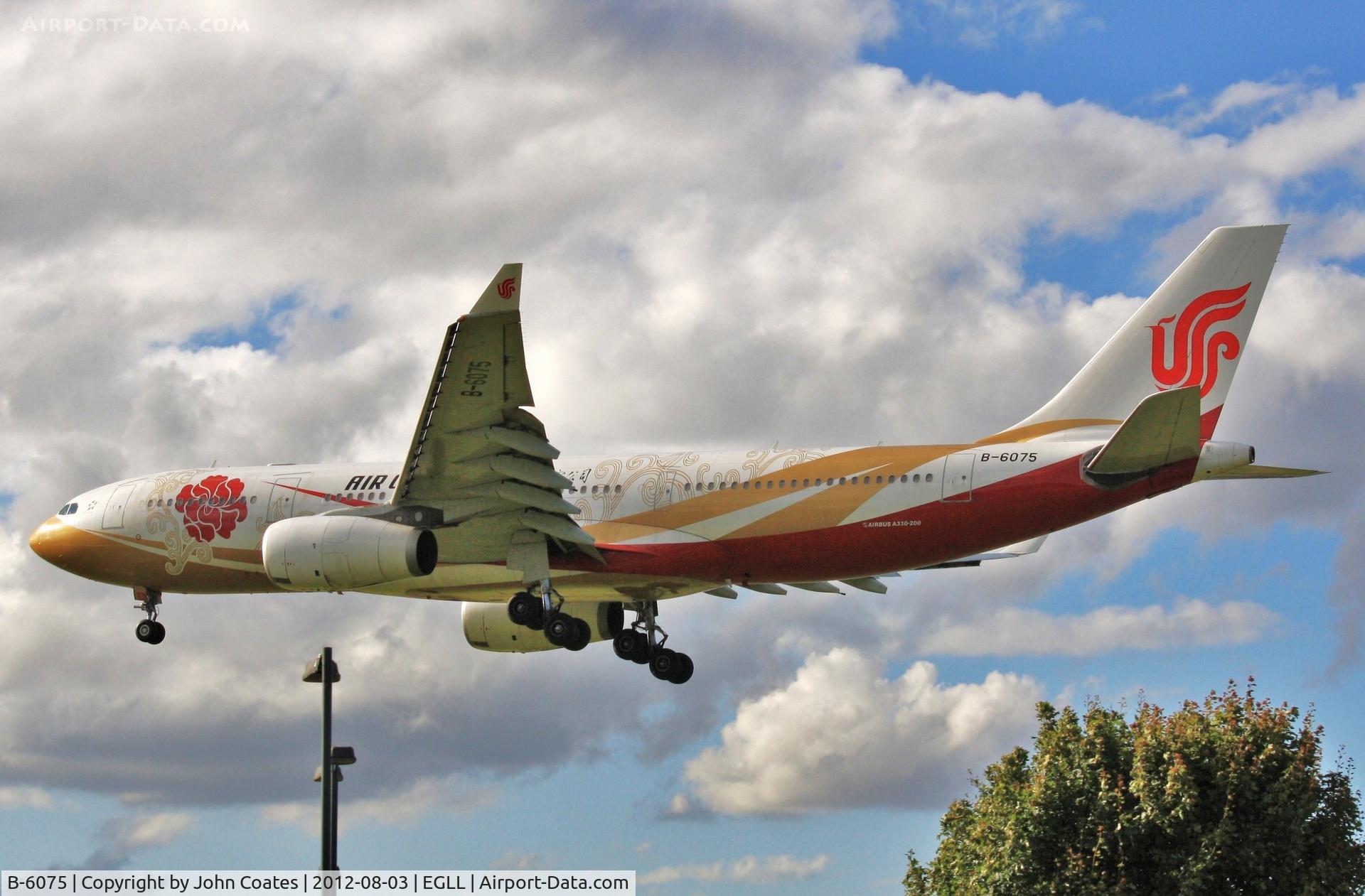 B-6075, 2006 Airbus A330-243 C/N 785, Arrives 27L