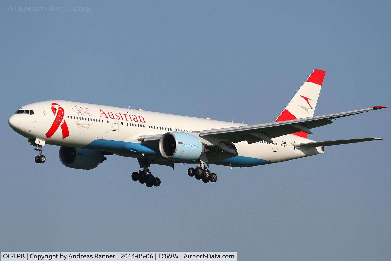 OE-LPB, 1998 Boeing 777-2Z9/ER C/N 28699, Austrian Airlines Boeing 777