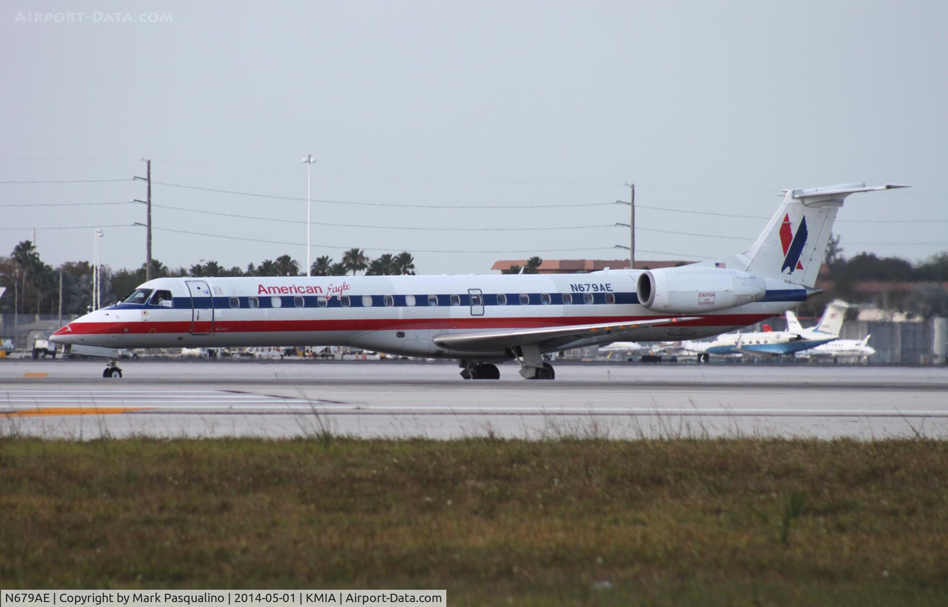 N679AE, 2004 Embraer ERJ-145LR (EMB-145LR) C/N 14500814, EMB-145LR