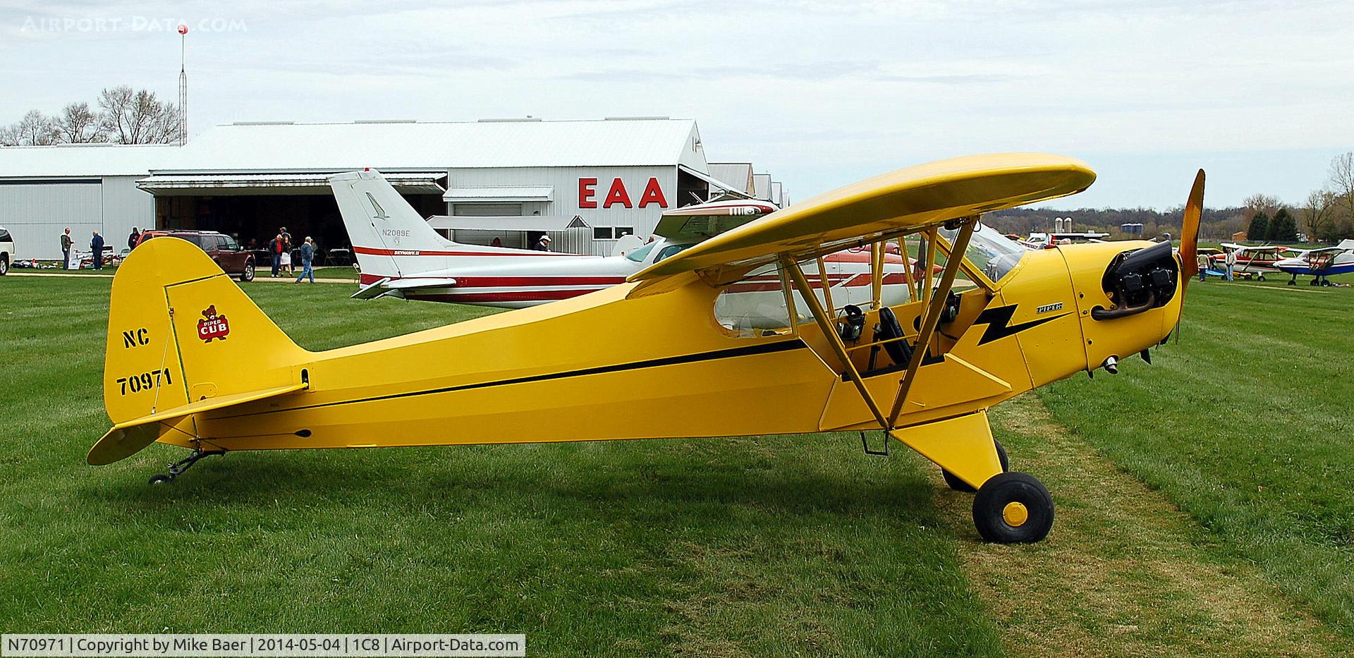 N70971, Piper J3C-65 Cub Cub C/N 18001, N70971 @ 1C8