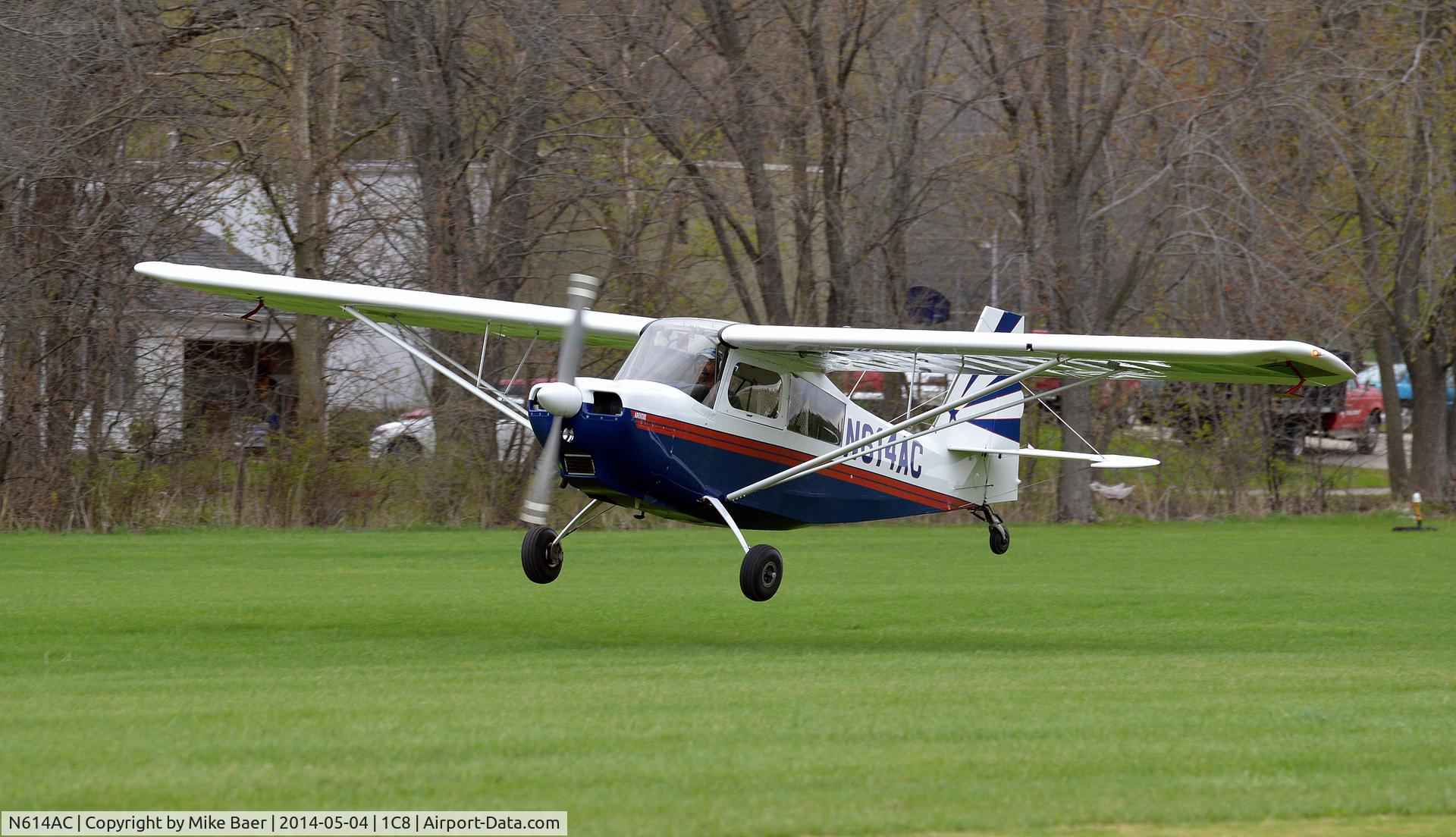 N614AC, 2001 American Champion 7GCAA Citabria C/N 454-2001, N614AC @ 1C8