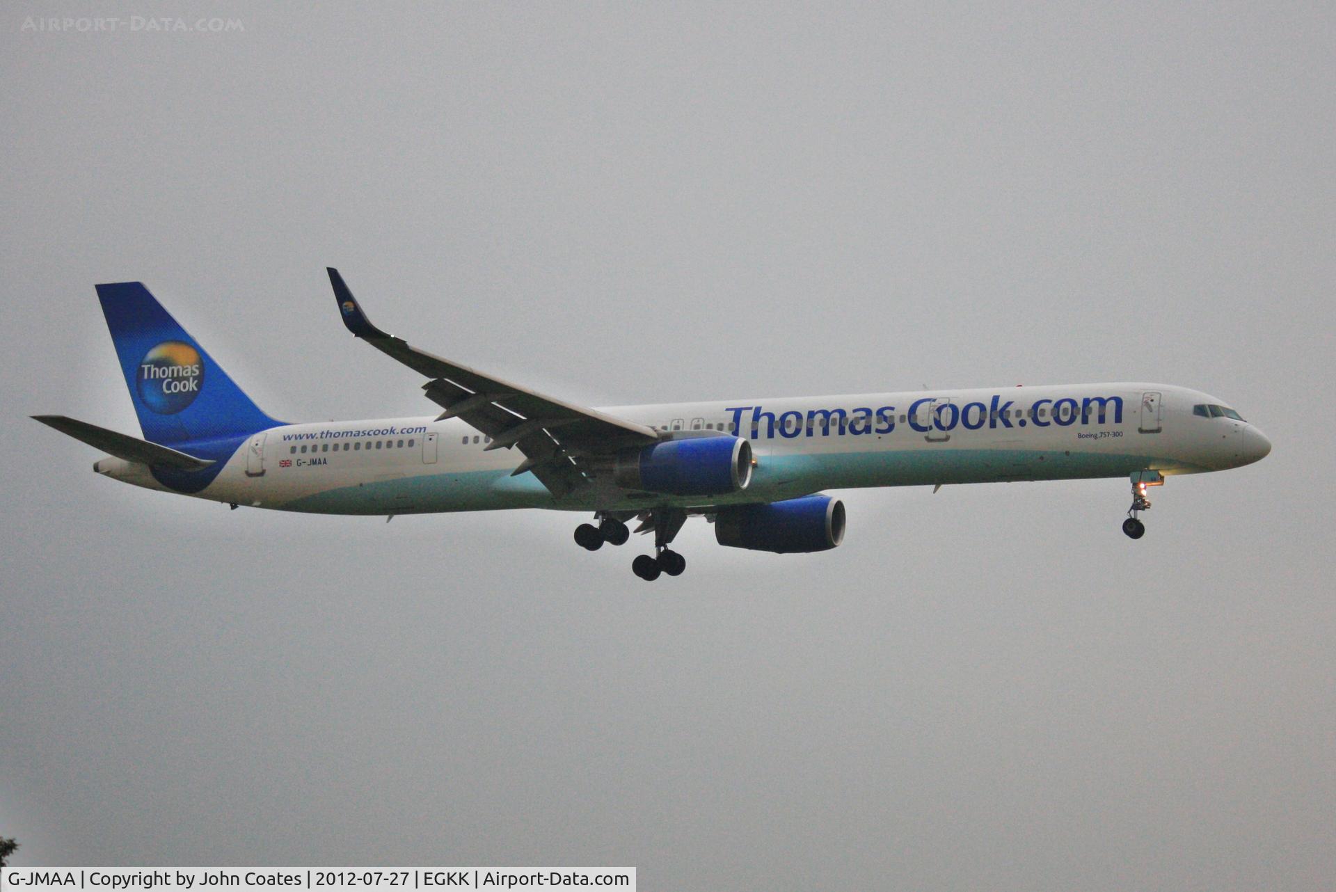 G-JMAA, 2001 Boeing 757-3CQ C/N 32241, Dawn arrival