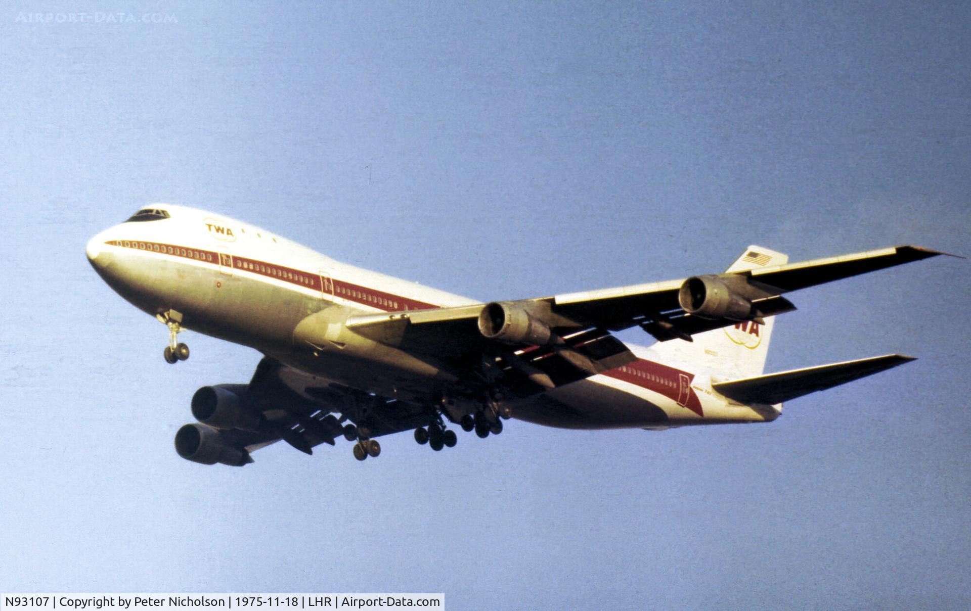N93107, 1970 Boeing 747-131 C/N 19673, Trans-World Airways Boeing 747-131 as seen at Heathrow in November 1975.