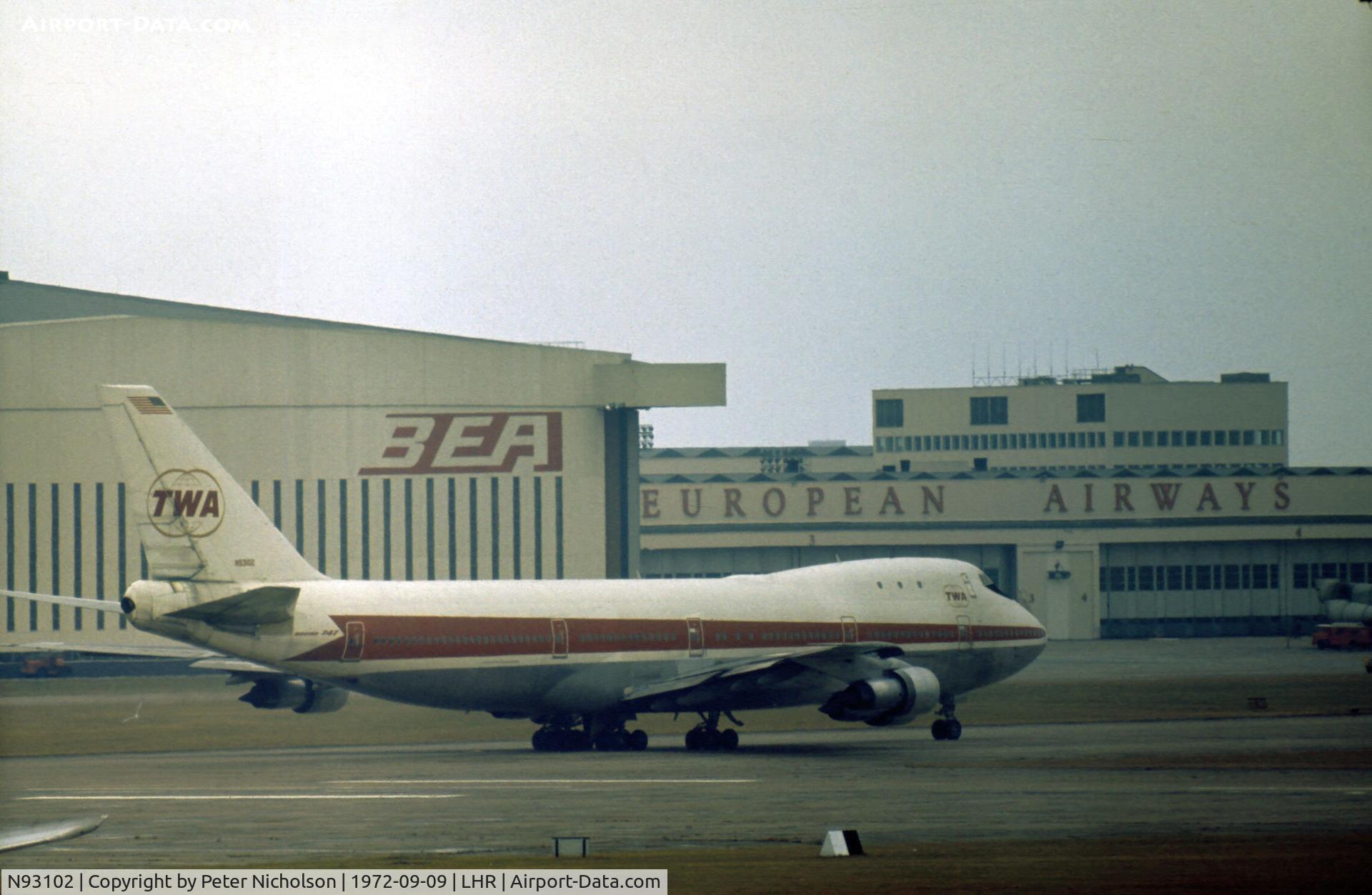N93102, 1969 Boeing 747-131 C/N 19668, Trans-World Airways Boeing 747-131 taxying at Heathrow in September 1972.