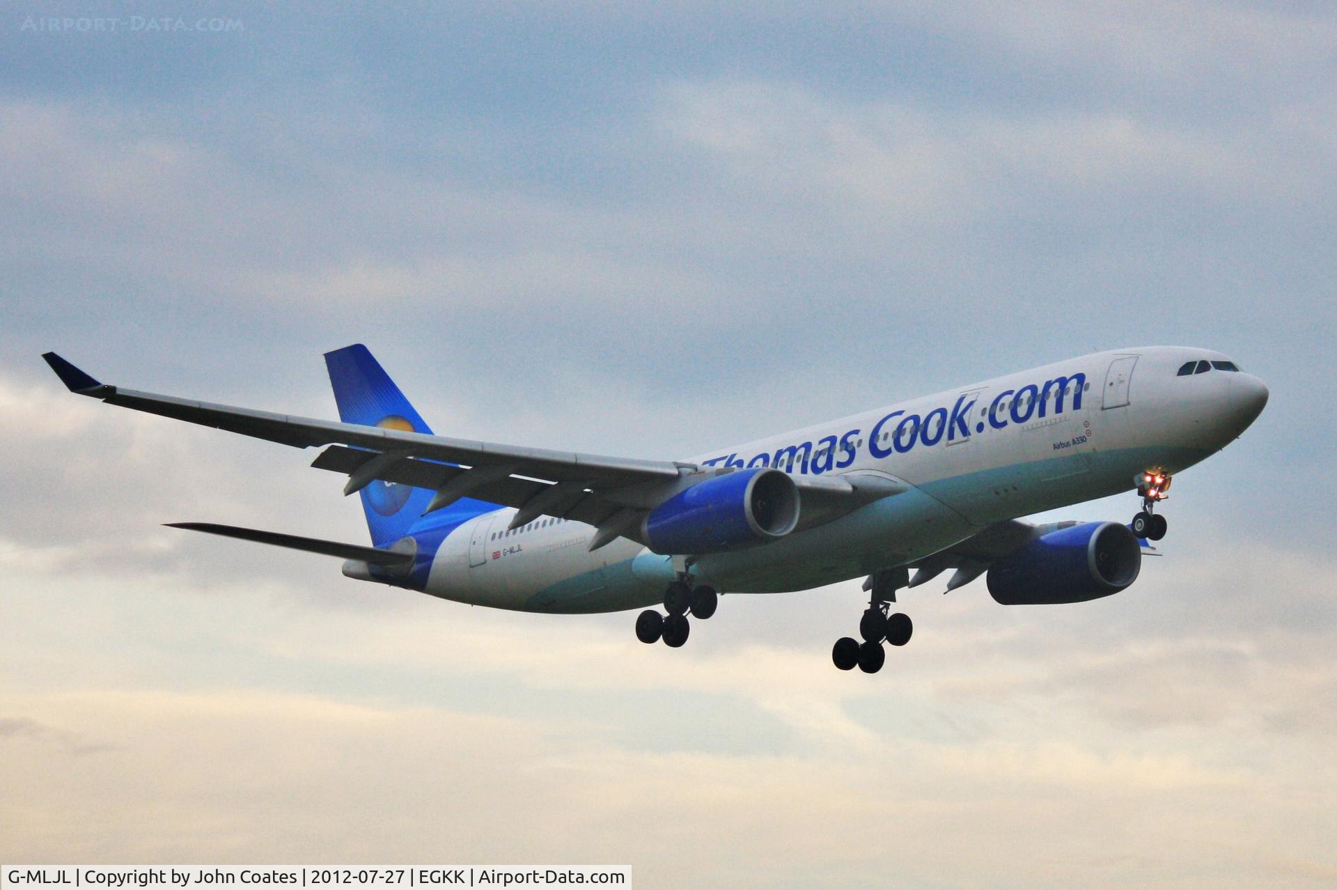 G-MLJL, 1999 Airbus A330-243 C/N 254, Dawn approach