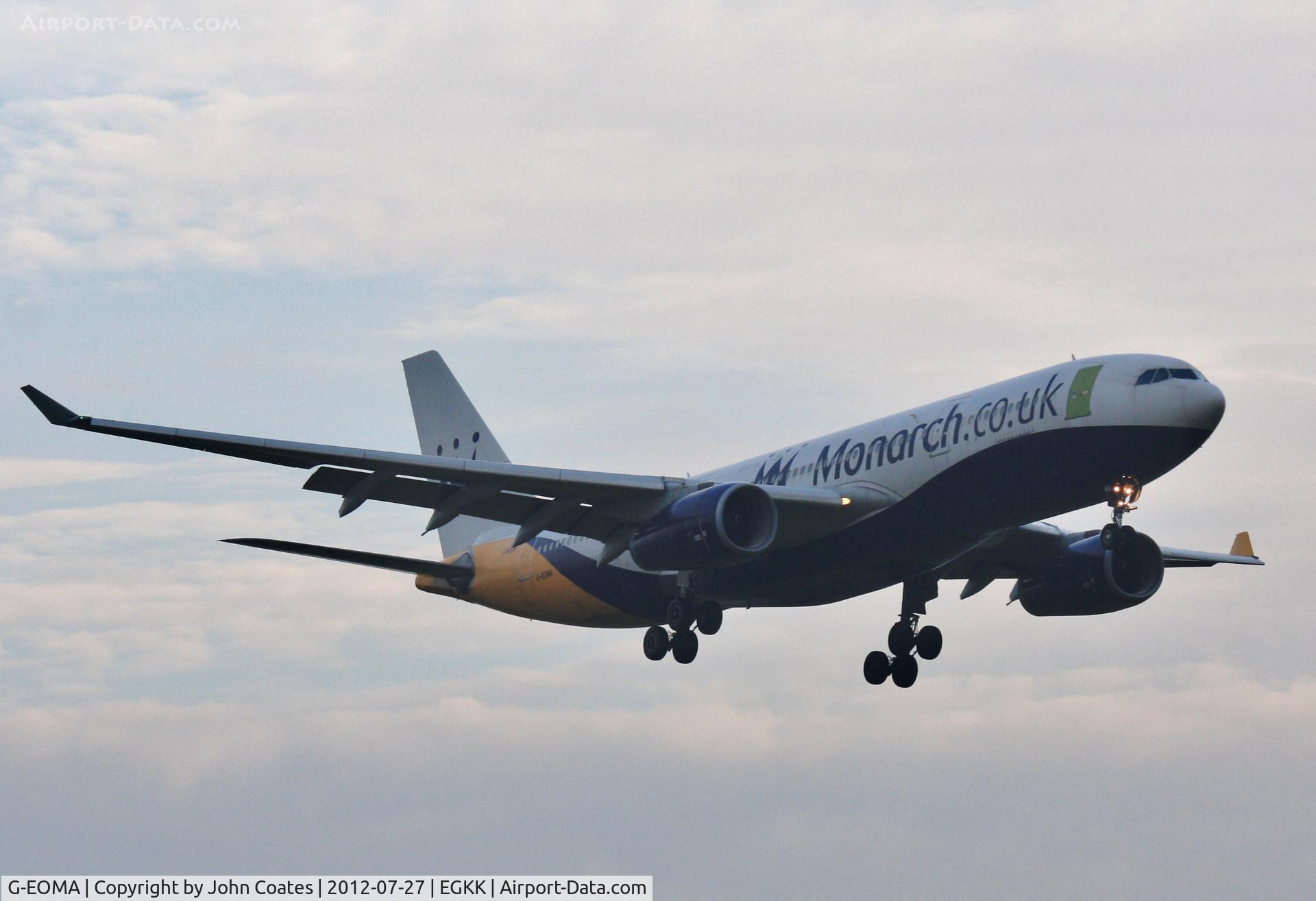 G-EOMA, 1999 Airbus A330-243 C/N 265, Dawn approach