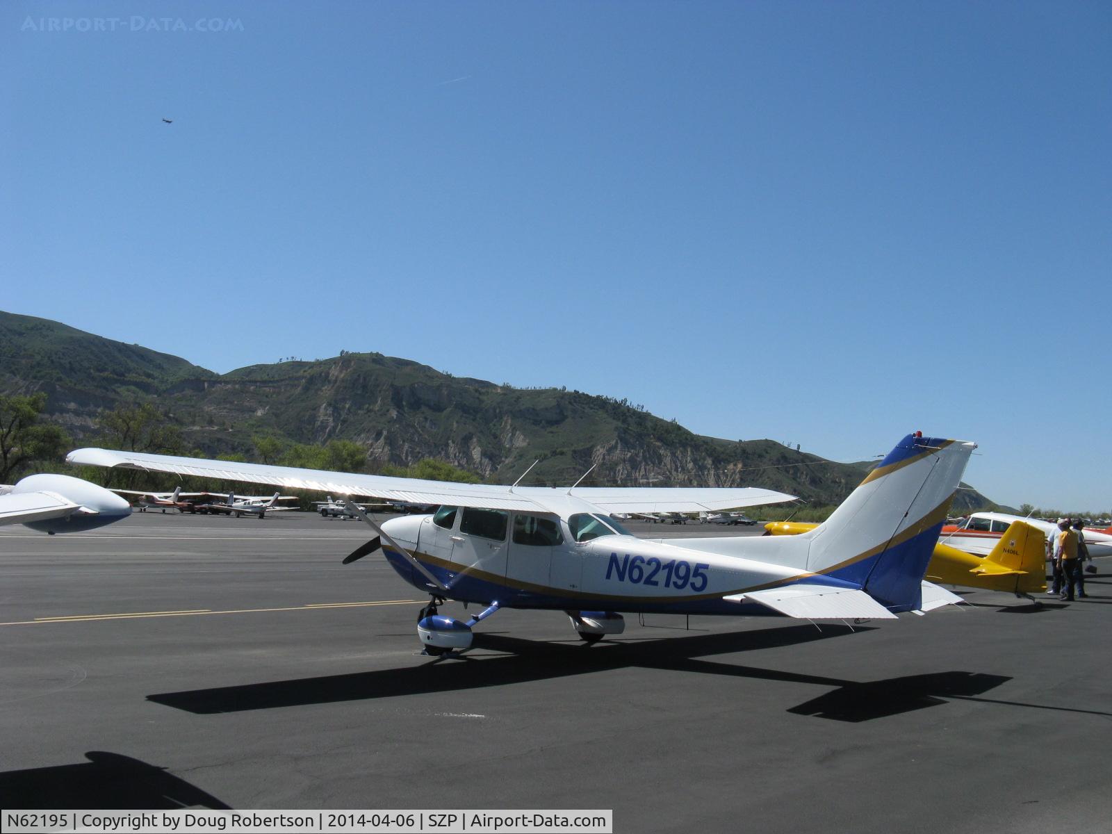 N62195, 1982 Cessna 172P C/N 17275226, 1982 Cessna 172P SKYHAWK, Lycoming O-320-D2J 160 Hp