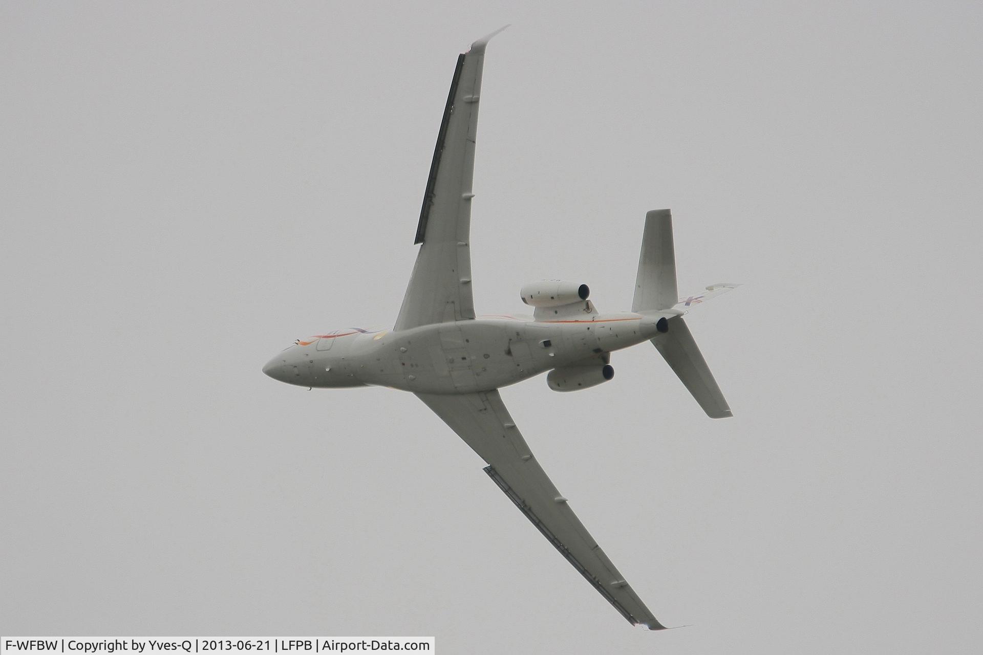F-WFBW, 2005 Dassault Falcon 7X C/N 001, Dassault Falcon 7X, Solo display, Paris-Le Bourget Air Show 2013