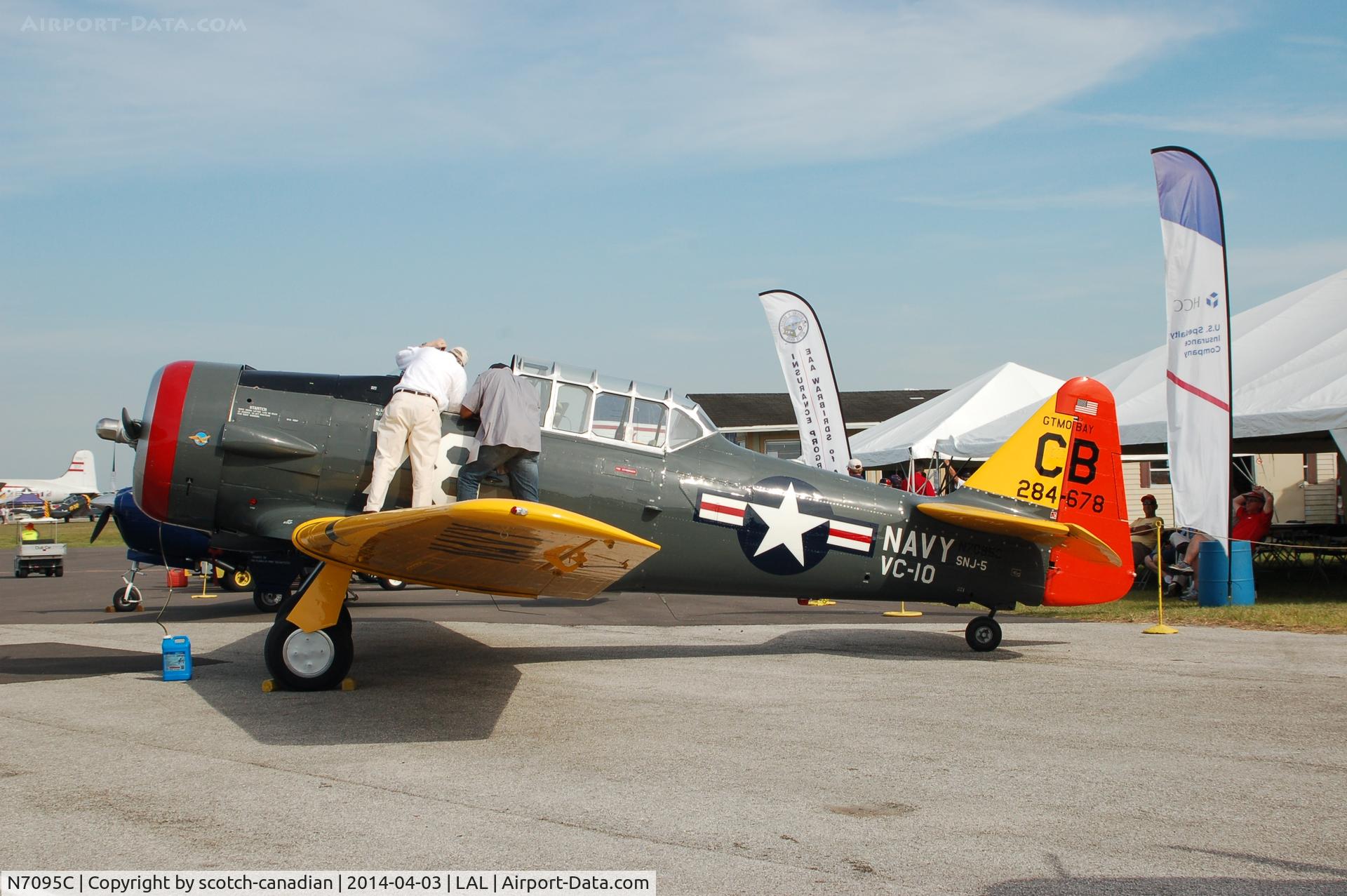 N7095C, North American AT-6D Texan C/N 42-84678, North American AT-6D, N7095C, at 2014 Sun n Fun, Lakeland Linder Regional Airport, Lakeland, FL