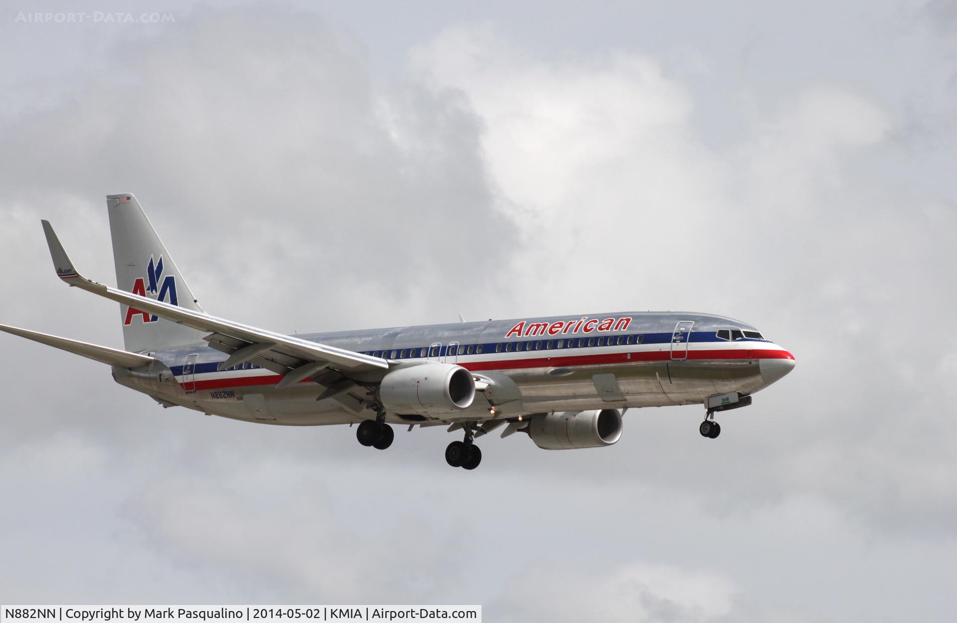 N882NN, 2011 Boeing 737-823 C/N 33221, Boeing 737-800