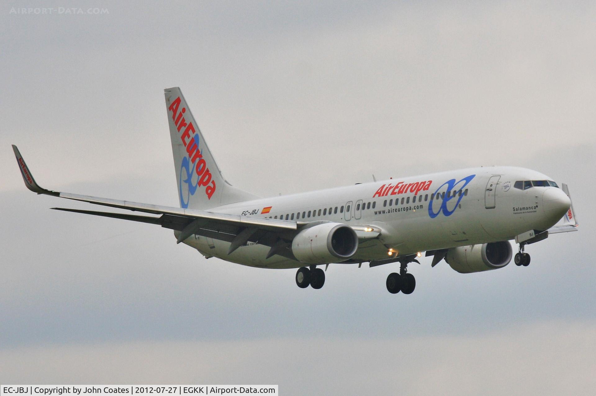 EC-JBJ, 2004 Boeing 737-8BK C/N 33972, Approach 08