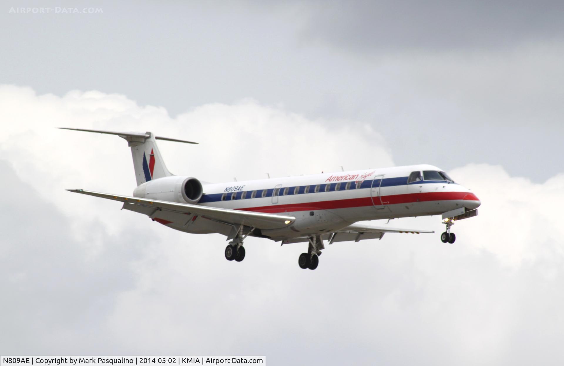 N809AE, 2001 Embraer ERJ-140LR (EMB-135KL) C/N 145521, EMB-135KL