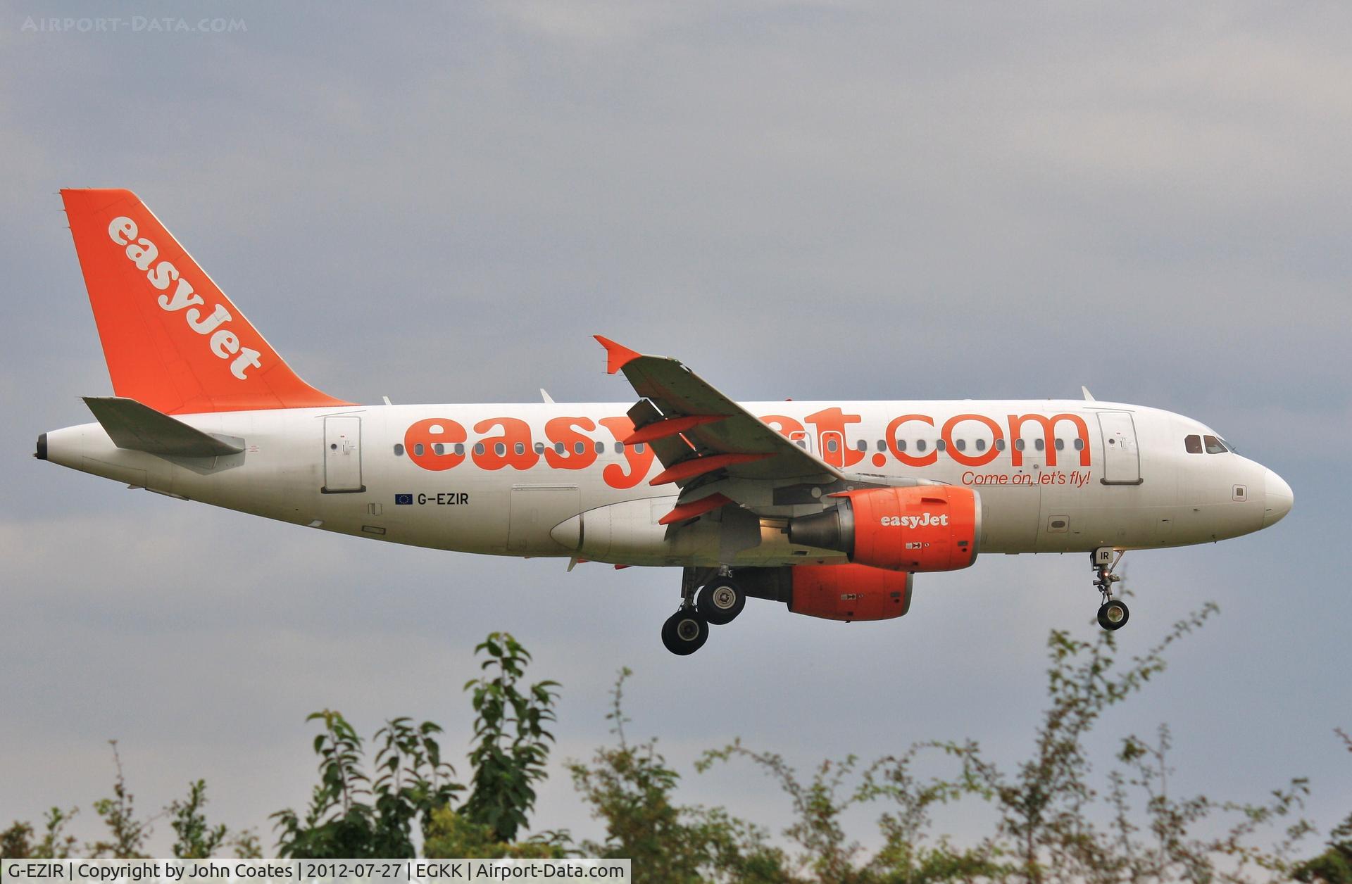 G-EZIR, 2005 Airbus A319-111 C/N 2527, Arriving 08