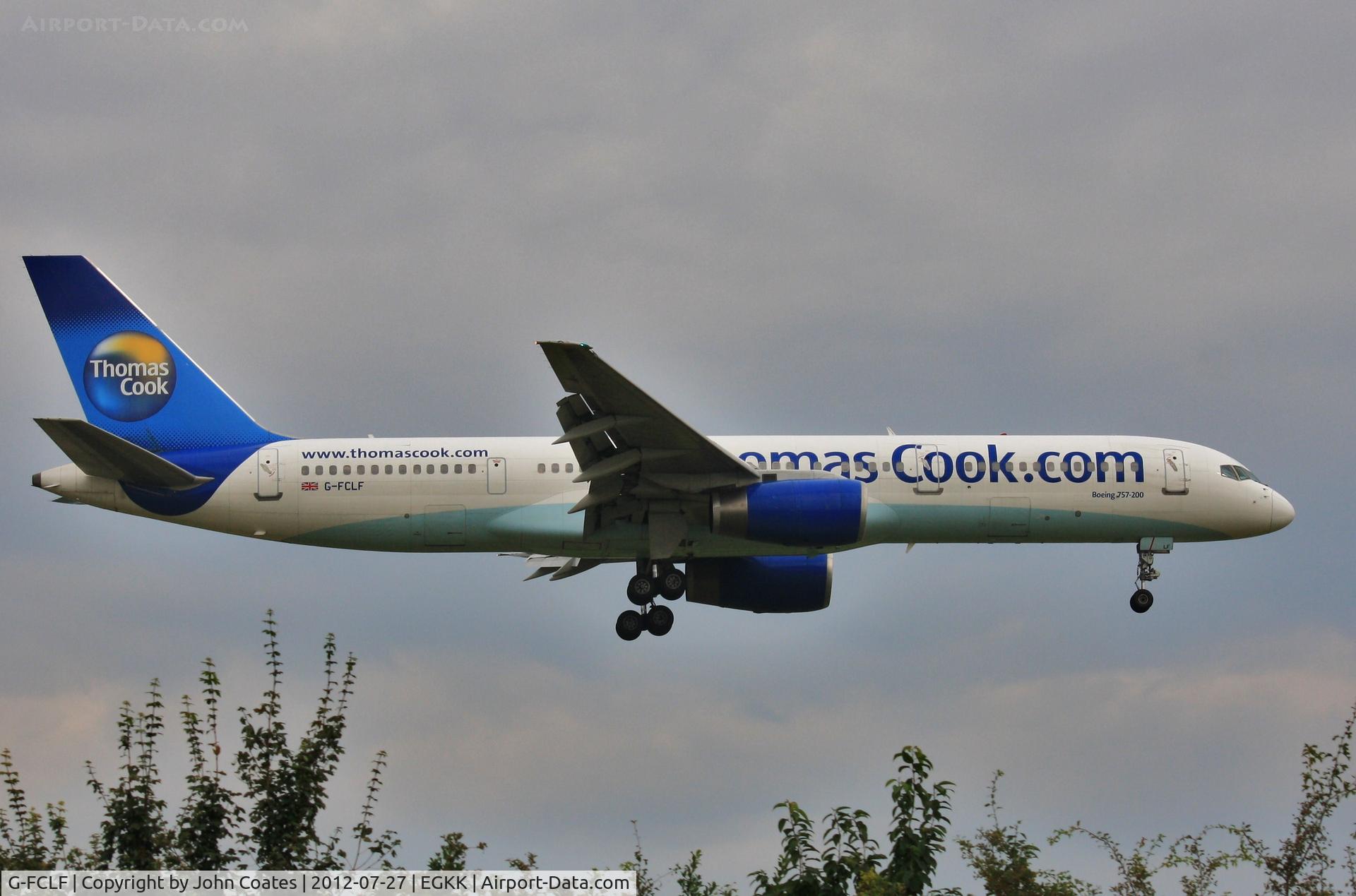 G-FCLF, 1999 Boeing 757-28A C/N 28835, Arriving 08