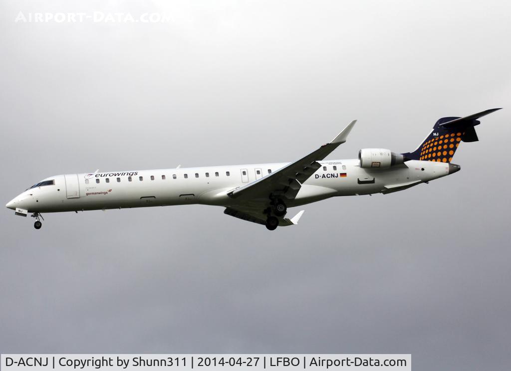 D-ACNJ, 2010 Bombardier CRJ-900 NG (CL-600-2D24) C/N 15249, Landing rwy 32L