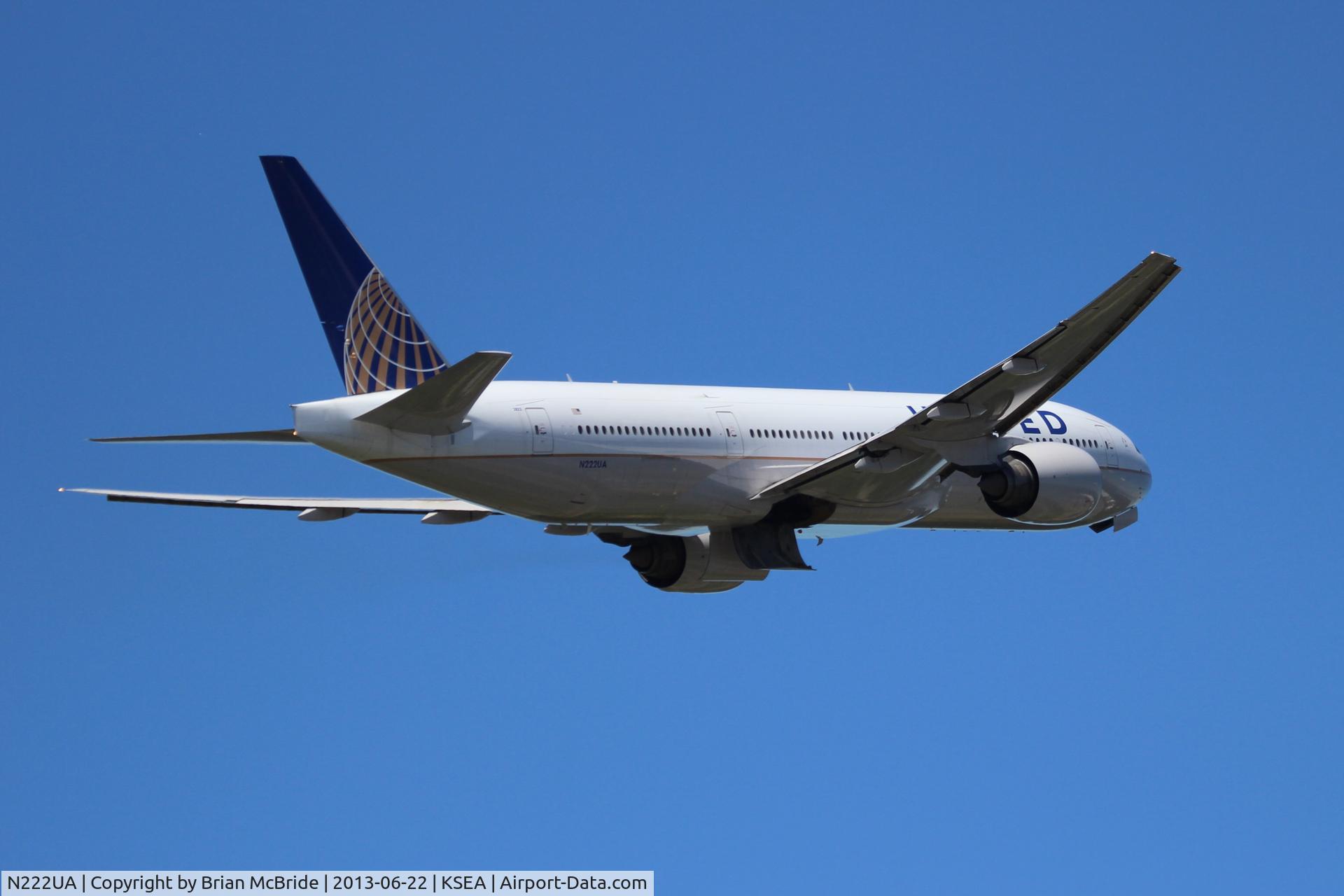 N222UA, 2001 Boeing 777-222 C/N 30553, United Airlines. 777-222ER. N222UA 2622 cn 30553 352. Seattle Tacoma - International (SEA KSEA). Image © Brian McBride. 22 June 2013