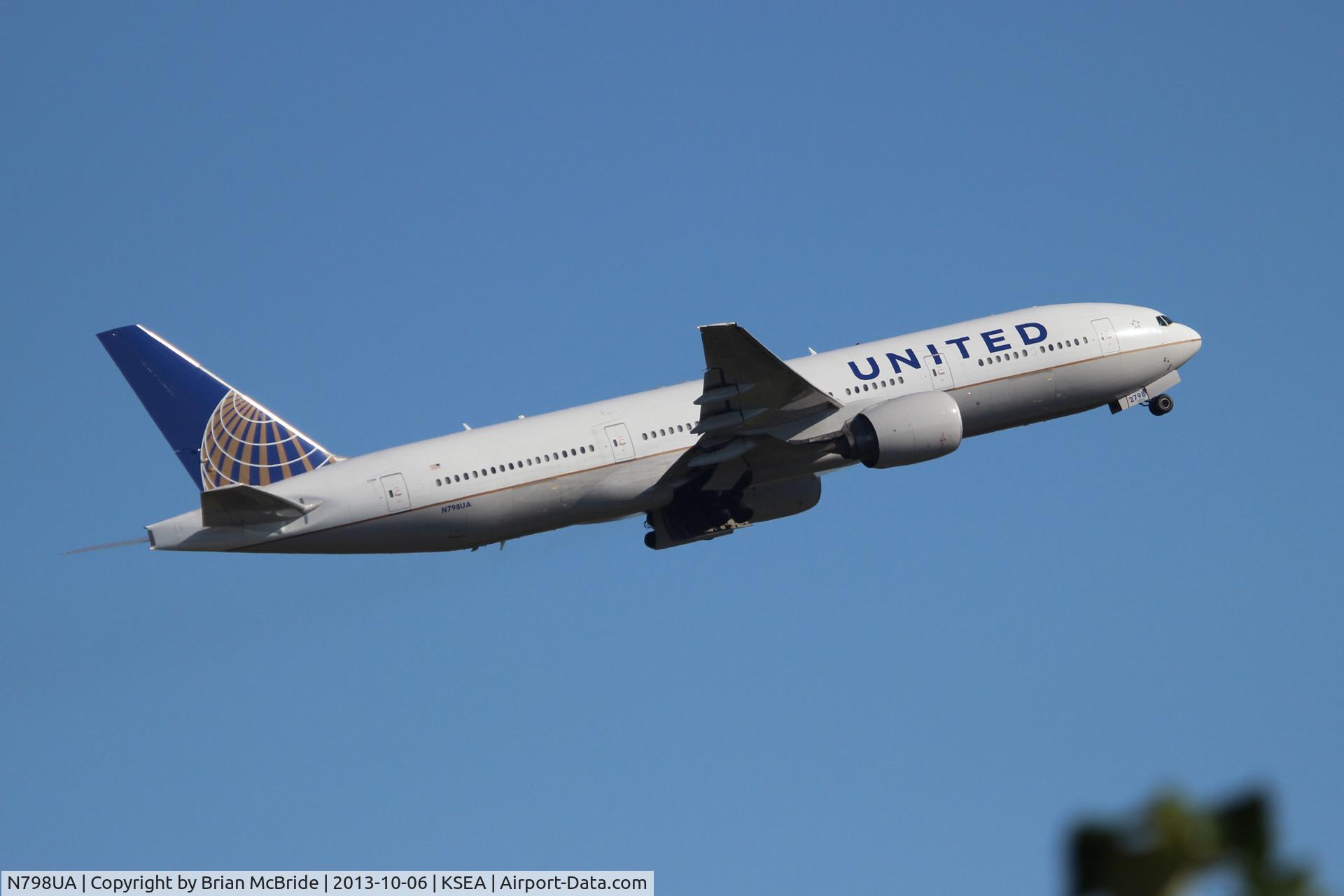 N798UA, 1998 Boeing 777-222ER C/N 26928, United Airlines .777-222ER. N798UA cn 26928 123. Seattle Tacoma - International (SEA KSEA). Image © Brian McBride. 06 October 2013