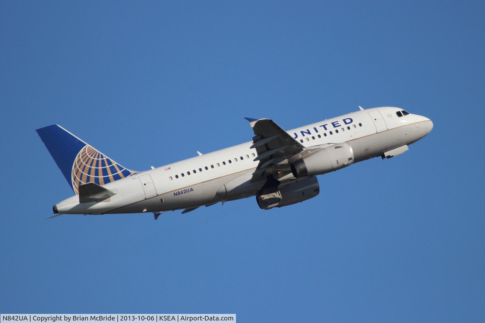 N842UA, 2001 Airbus A319-131 C/N 1569, United Airlines. A319-131. N842UA 4042 cn 1569. Seattle Tacoma - International (SEA KSEA). Image © Brian McBride. 06 October 2013