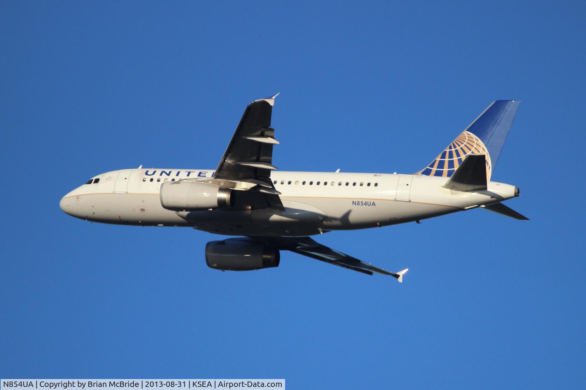 N854UA, 2002 Airbus A319-131 C/N 1731, United Airlines. A319-131. N854UA cn 1731. Seattle Tacoma - International (SEA KSEA). Image © Brian McBride. 31 August 2013