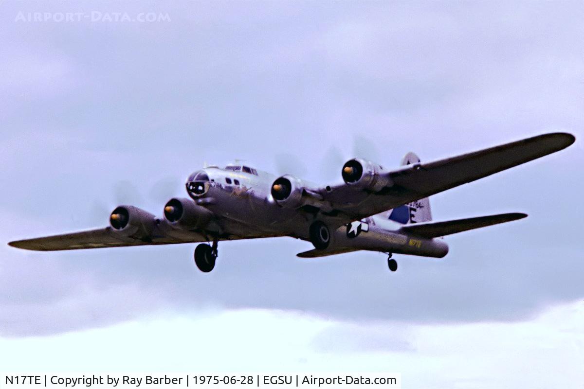 N17TE, 1944 Boeing B-17G Flying Fortress C/N 8693, Boeing B-17G Flying Fortress (Euroworld) [8693] Duxford~G 28/06/1975. Taken from a slide.