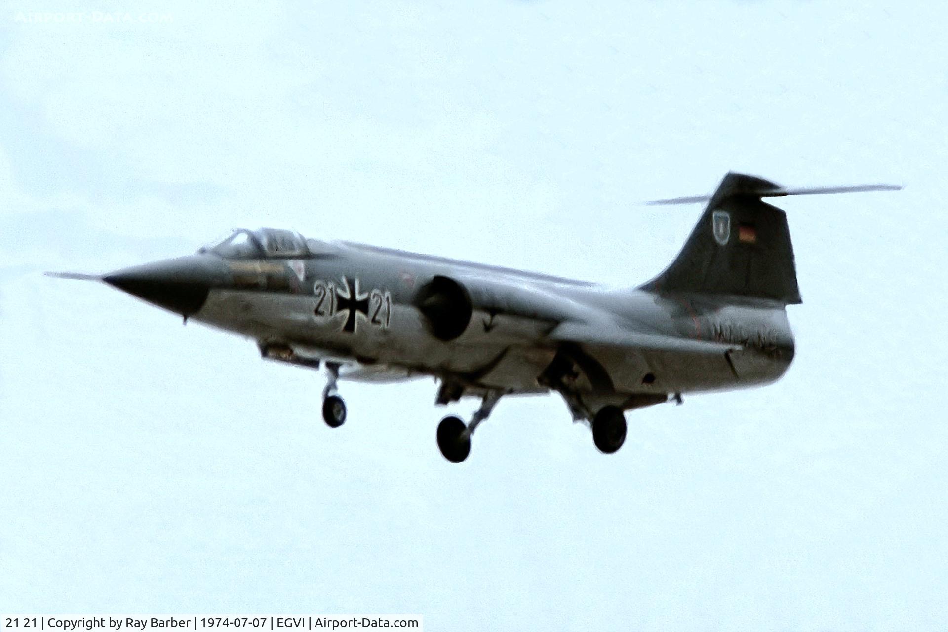 21 21, Lockheed RF-104G Starfighter C/N 683-6676, Lockheed F-104G Starfighter [683-6676] (German Navy) RAF Greenham Common~G 07/07/1974. Taken from a slide.