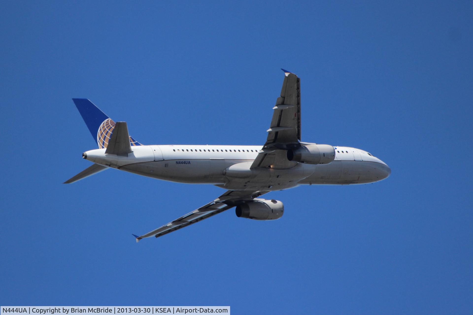 N444UA, 1998 Airbus A320-232 C/N 824, United Airlines. A320-232. N444UA cn 824. Seattle Tacoma - International (SEA KSEA). Image © Brian McBride. 30 March 2013
