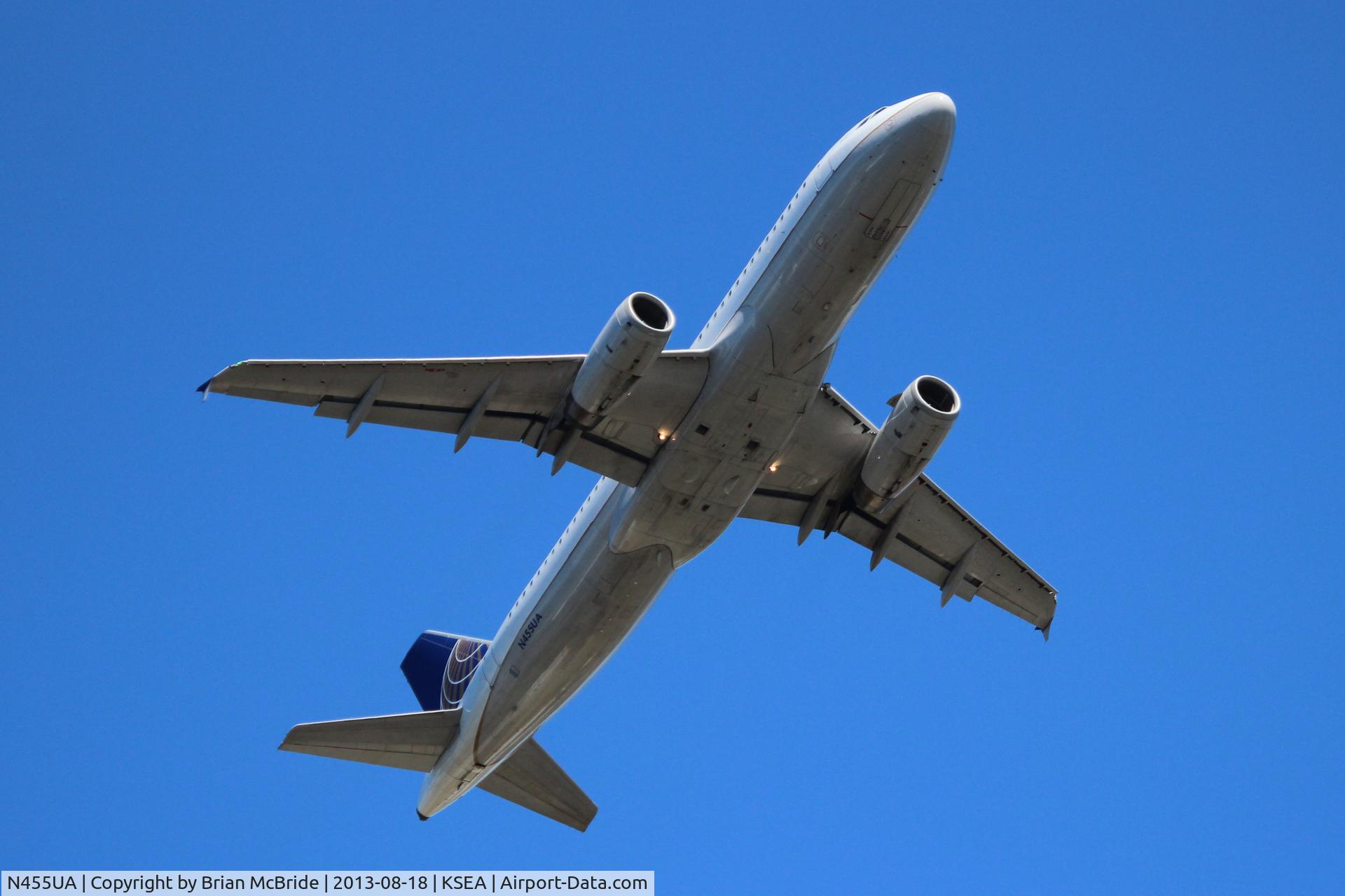 N455UA, 1999 Airbus A320-232 C/N 1105, United Airlines. A320-232. N455UA cn 1105. Seattle Tacoma - International (SEA KSEA). Image © Brian McBride. 18 August 2013