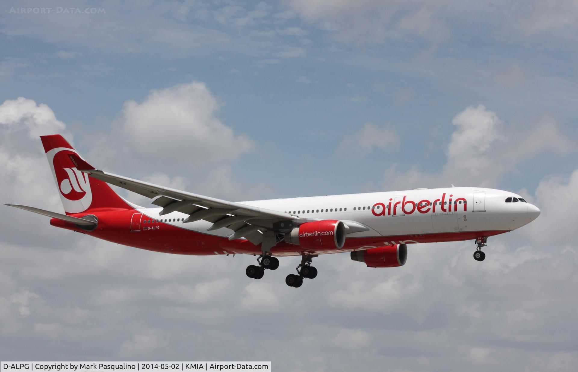 D-ALPG, 2002 Airbus A330-223 C/N 493, Airbus A330-200