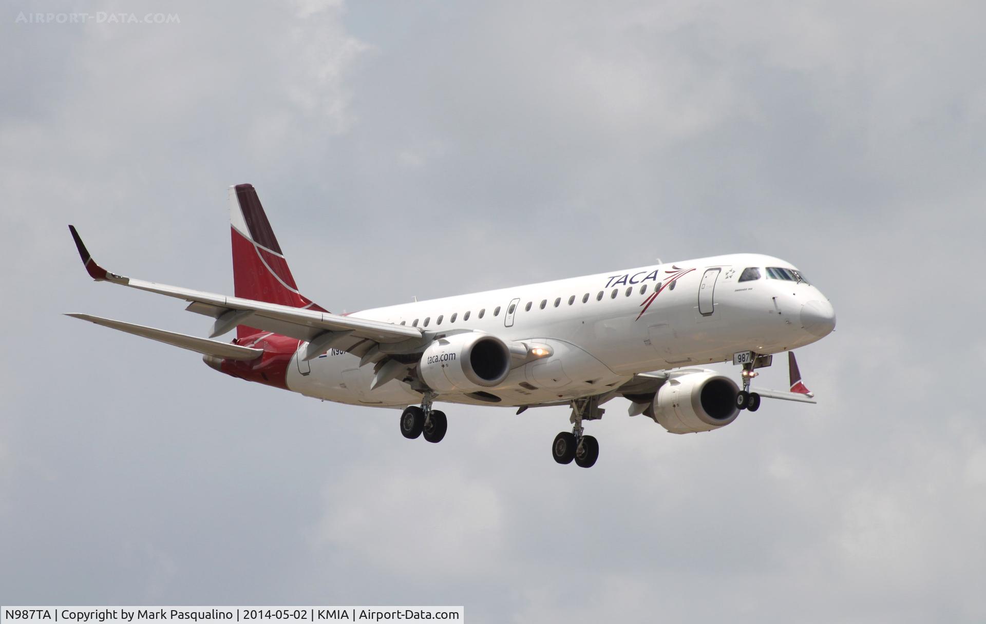N987TA, Embraer ERJ-190-100 IGW 190AR C/N 19000393, ERJ-190-100 IGW