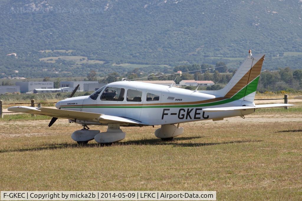 F-GKEC, Piper PA-28-181 Archer C/N 28-7890218, Parked. Crashed near Lyon Bron