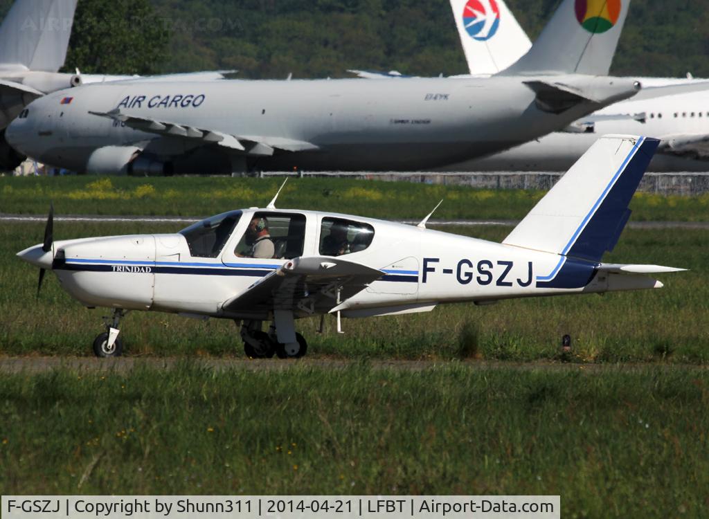 F-GSZJ, Socata TB-20 C/N 1227, Taxiing for departure... Logo on tail removed...