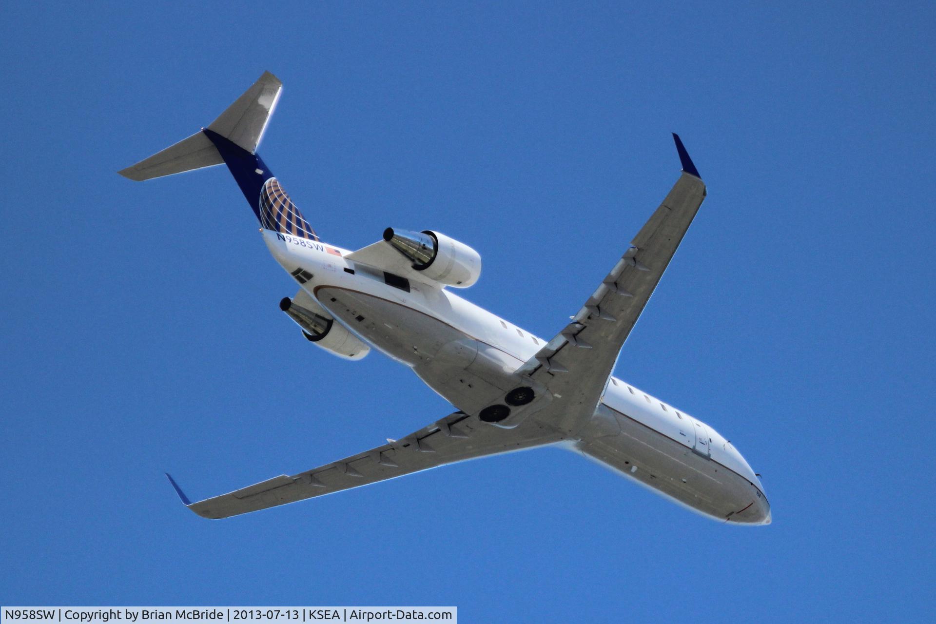 N958SW, 2003 Bombardier CRJ-200LR (CL-600-2B19) C/N 7833, United Express (SkyWest Airlines). Canadair CL-600-2B19 Regional Jet CRJ-200LR. N958SW cn 7833. Seattle Tacoma - International (SEA KSEA). Image © Brian McBride. 13 July 2013