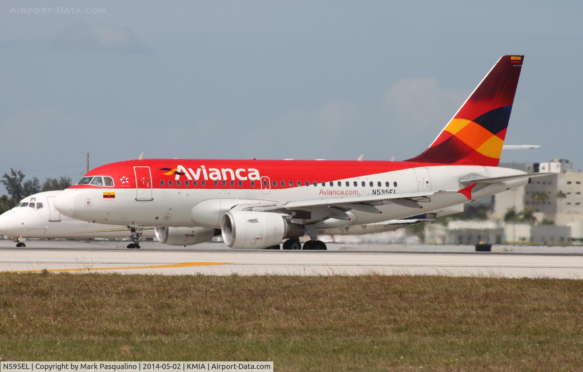 N595EL, 2005 Airbus A318-111 C/N 2394, Airbus A318