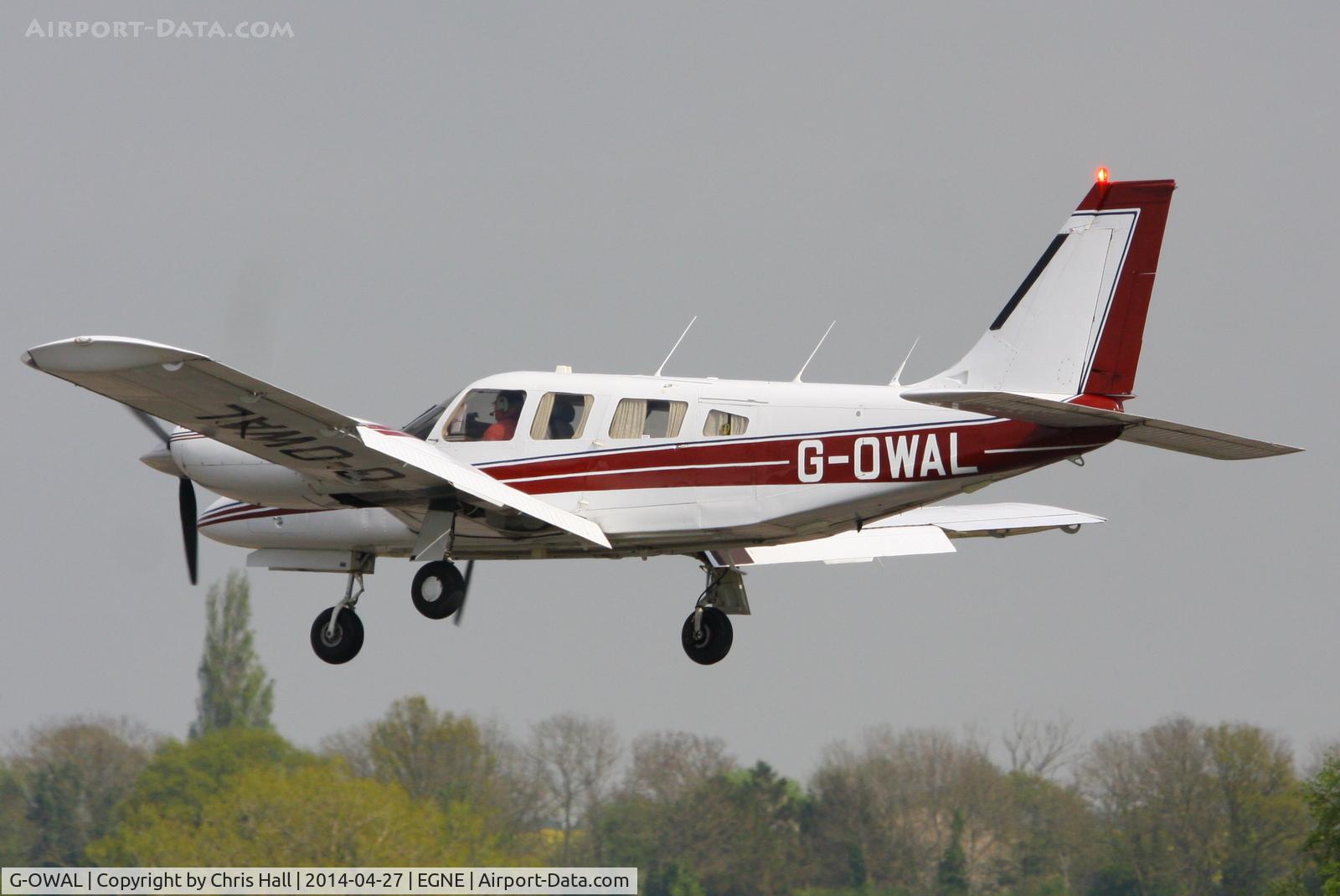 G-OWAL, 1993 Piper PA-34-220T Seneca III C/N 34-48030, Privately owned
