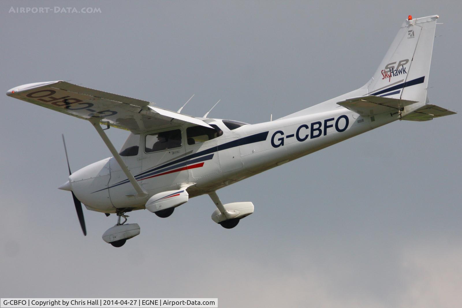 G-CBFO, 2001 Cessna 172S Skyhawk SP C/N 172S8929, privately owned