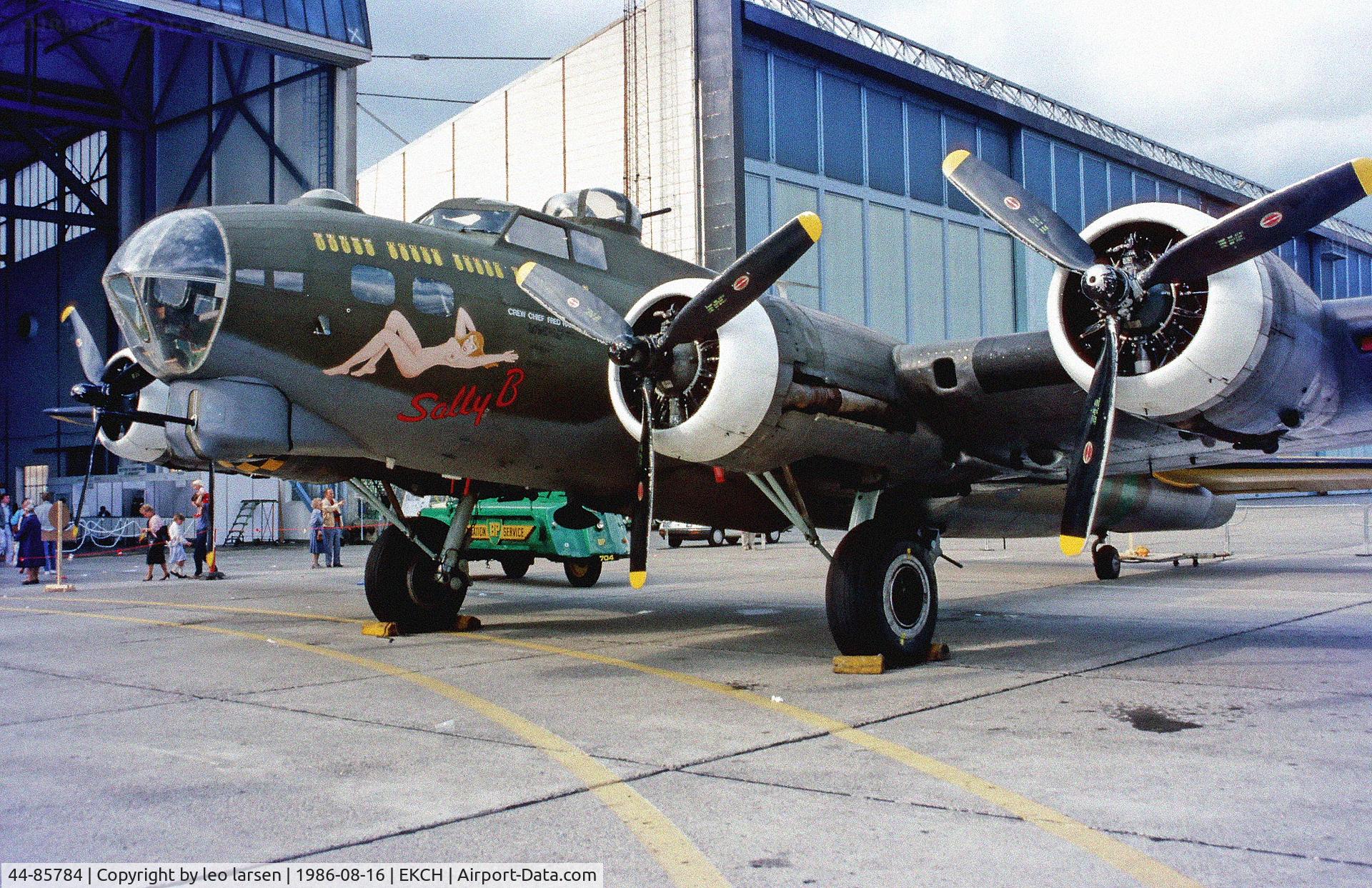 44-85784, 1944 Boeing B-17G Flying Fortress C/N 8693, Copenhagen Kastrup 16.8.86