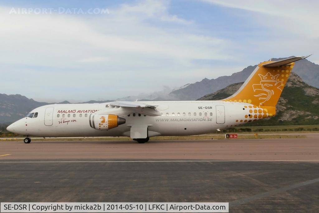 SE-DSR, 1994 British Aerospace Avro 146-RJ100A C/N E3244, Taxiing