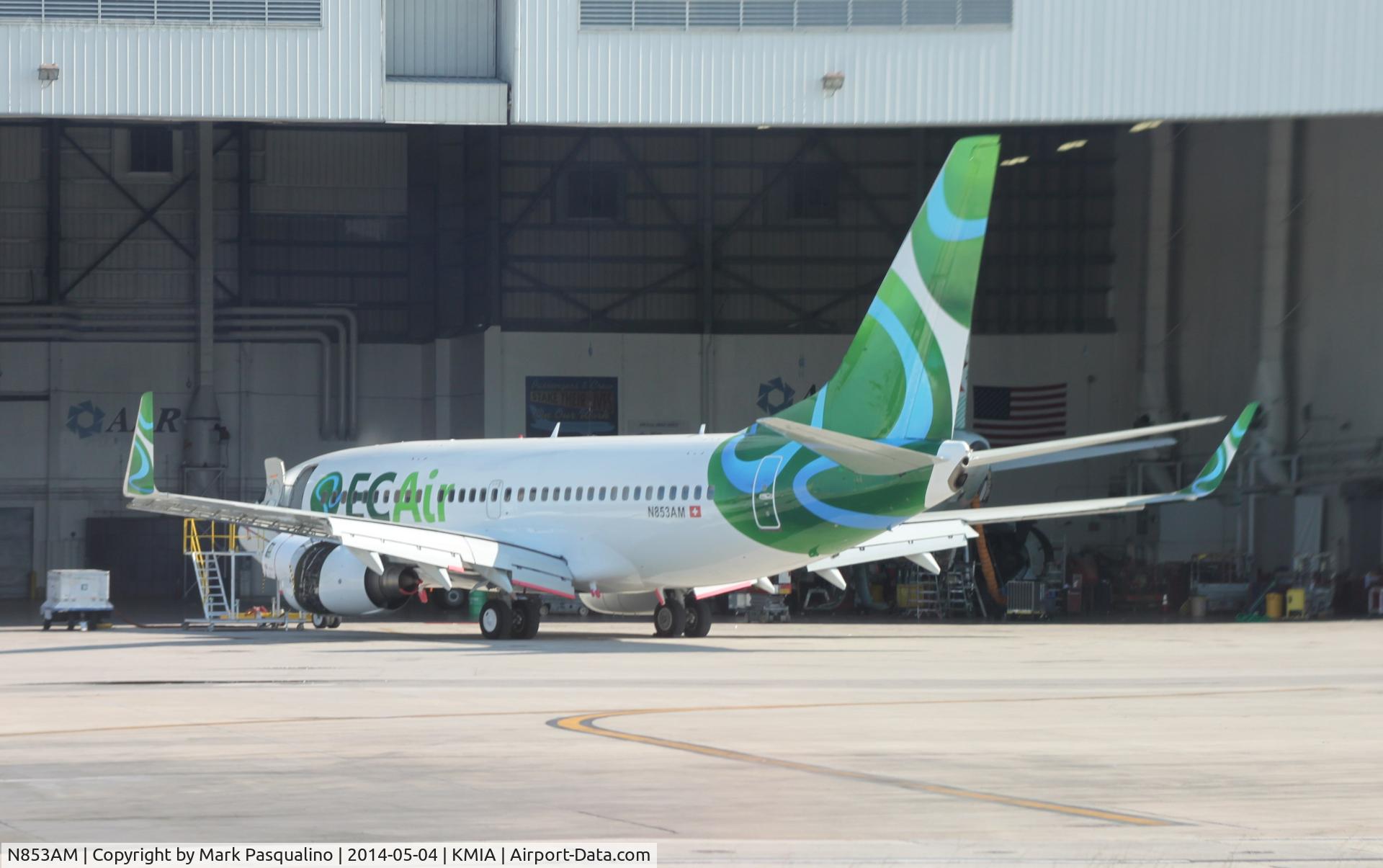 N853AM, 2004 Boeing 737-700 C/N 33791, Boeing 737-700