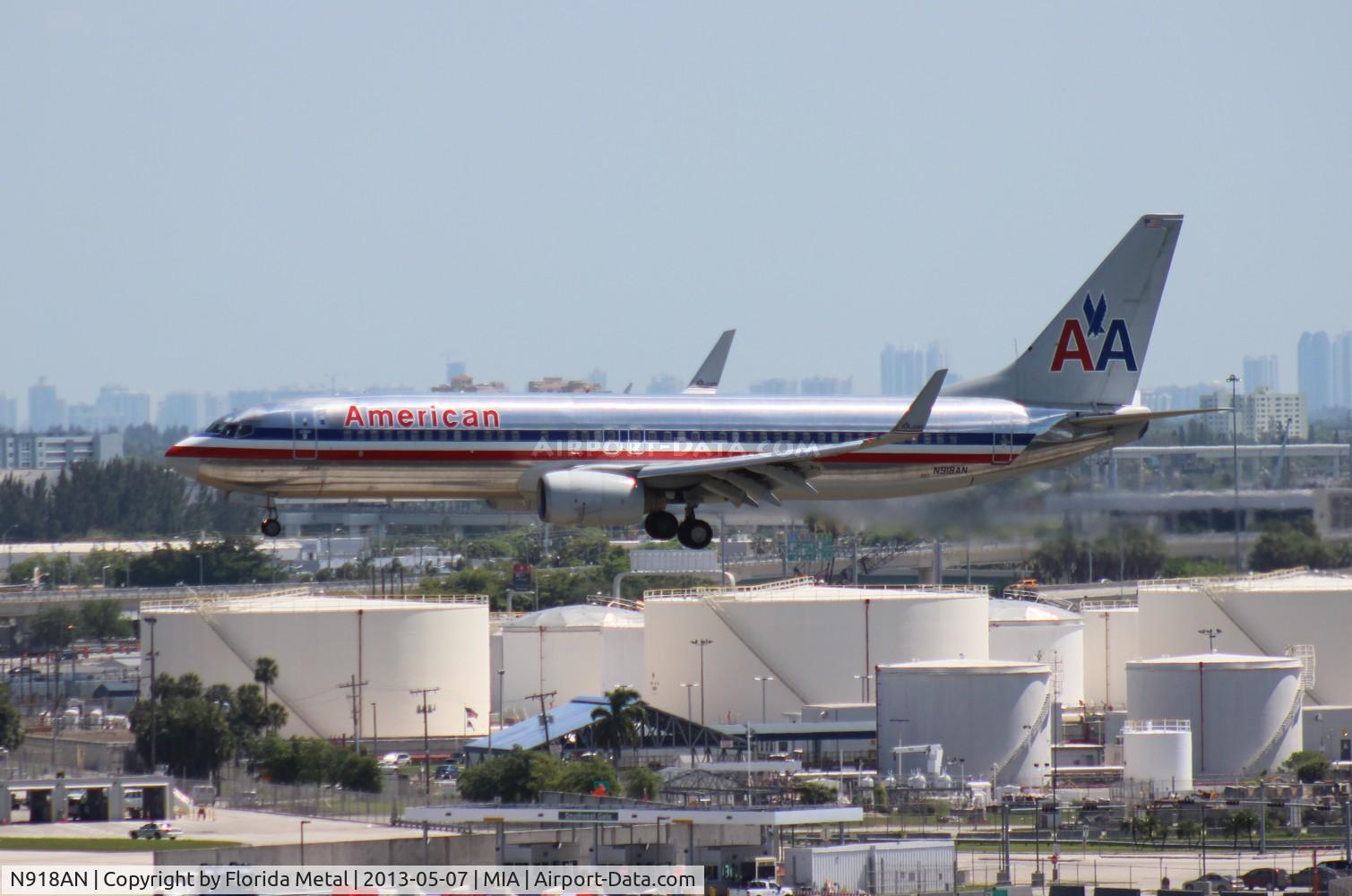 N918AN, 1999 Boeing 737-823 C/N 29519, American 737-800