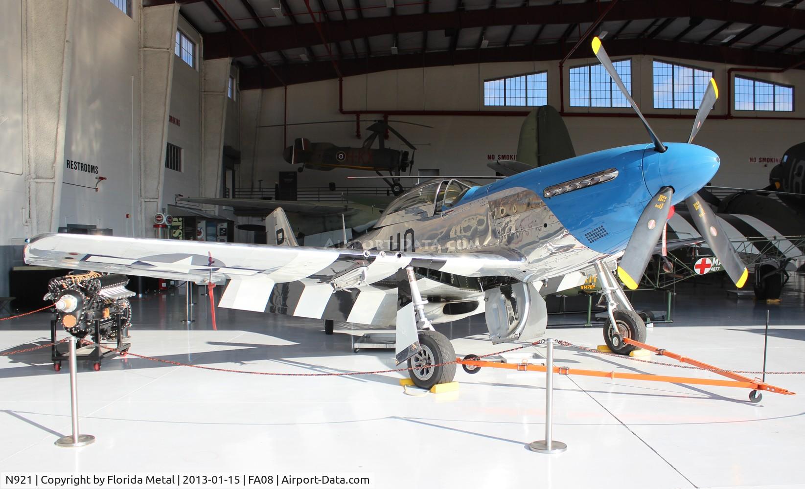 N921, 1945 North American P-51D Mustang C/N 124-48260 (45-11507), P-51D
