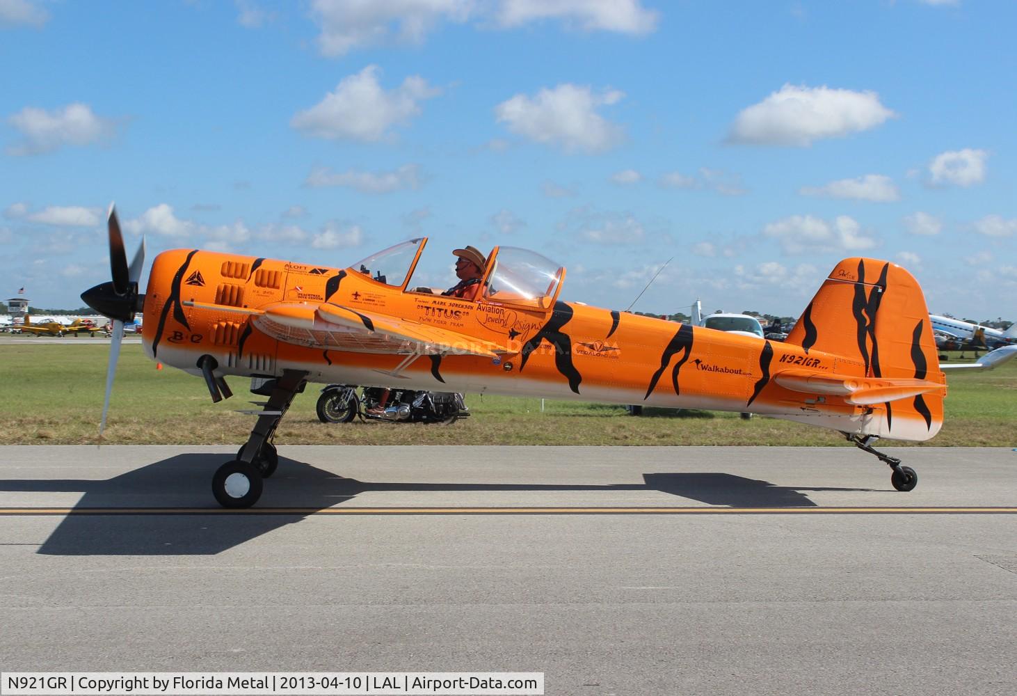 N921GR, 1993 Yakovlev Yak-55M C/N 930809, Yak-55M