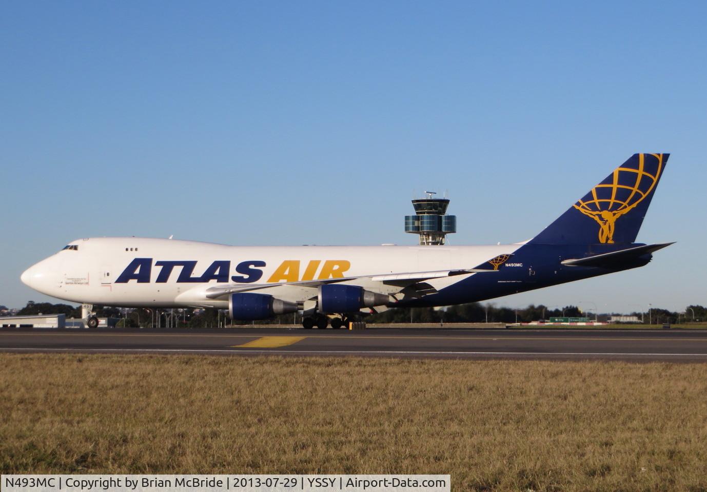 N493MC, 1998 Boeing 747-47UF C/N 29254, Atlas Air. 747-47UFSCD. N493MC cn 29254 1179. Sydney - Kingsford Smith International (Mascot) (SYD YSSY). Image © Brian McBride. 29 July 2013