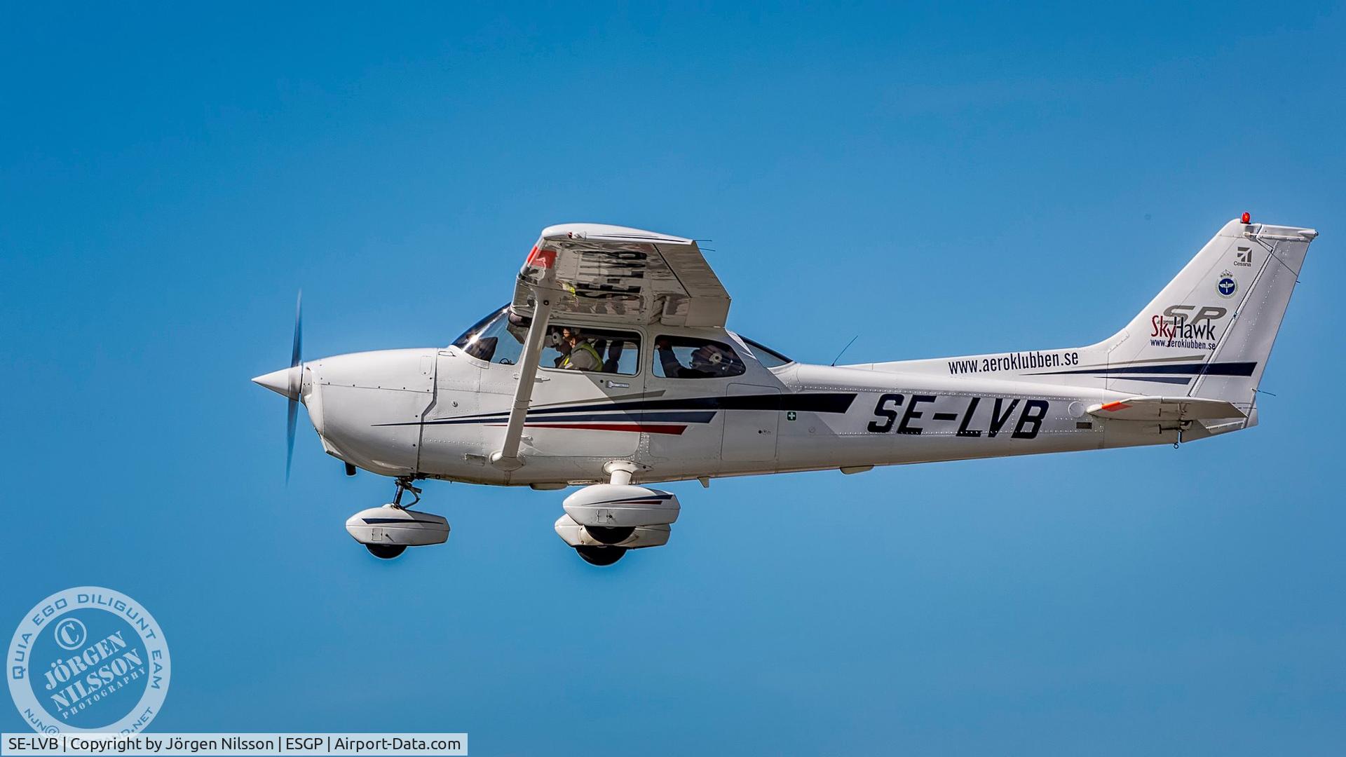 SE-LVB, 2003 Cessna 172S C/N 172S9249, SE-LVB