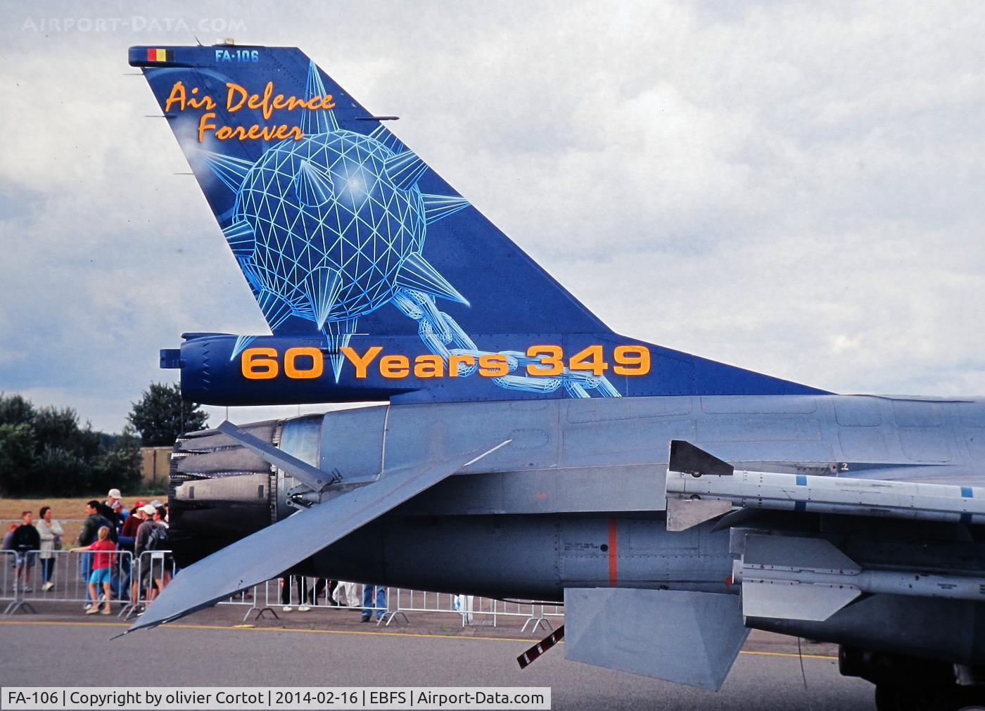 FA-106, SABCA F-16AM Fighting Falcon C/N 6H-106, Florennes airshow 2001
