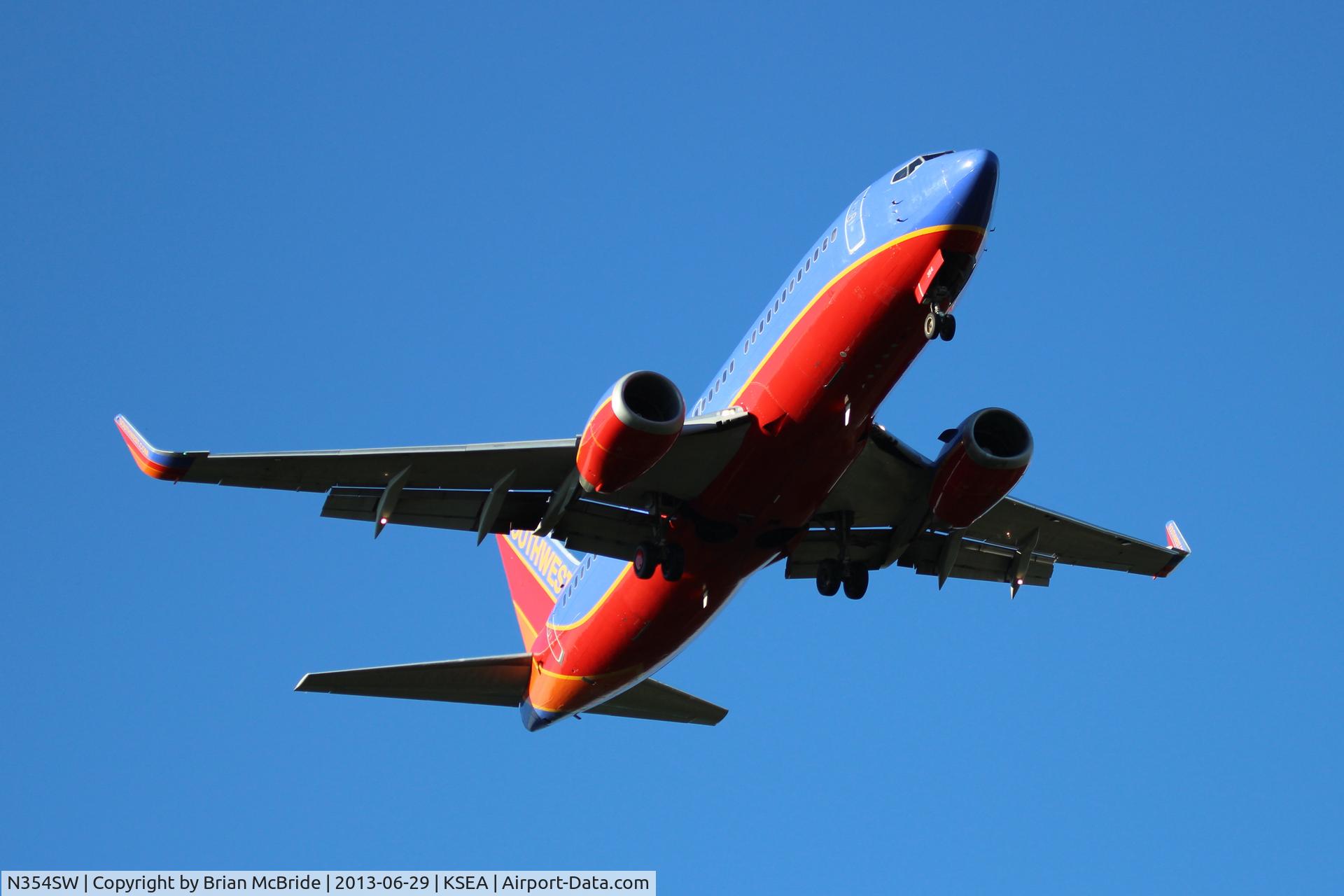 N354SW, 1991 Boeing 737-3H4 C/N 25219, Southwest Airlines. 737-3H4. N354SW cn 25219 2092. Seattle Tacoma - International (SEA KSEA). Image © Brian McBride. 29 June 2013